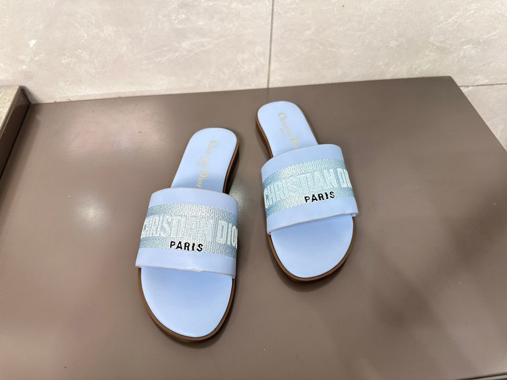 Z1ZD32 Popular slippers