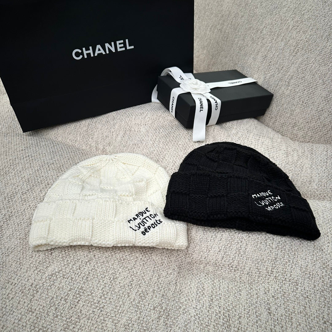 M1R86E9 Popular hats
