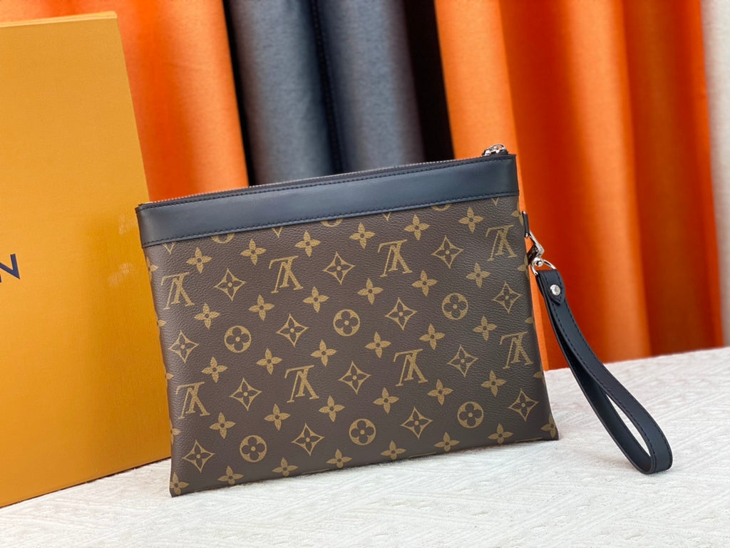 B1X44E401 Popular   leather bag