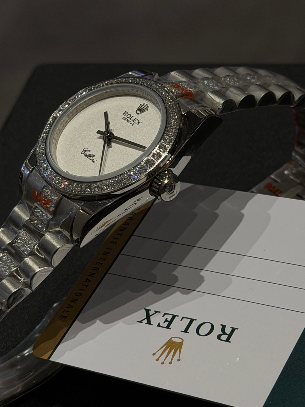 L1R36L24 Popular Watches
