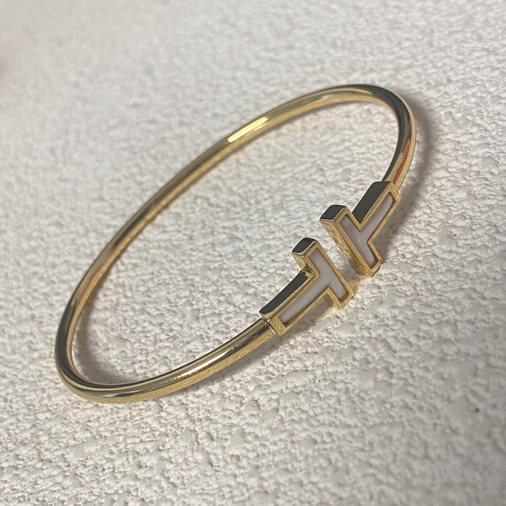 X1Q85T30K  Popular Bracelets