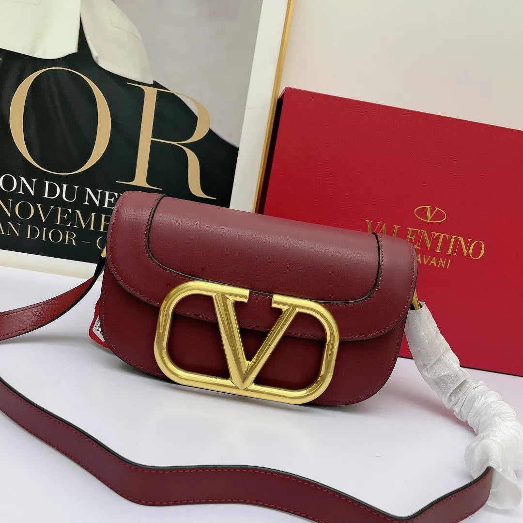 B5X111VL45 Popular  leather bag 