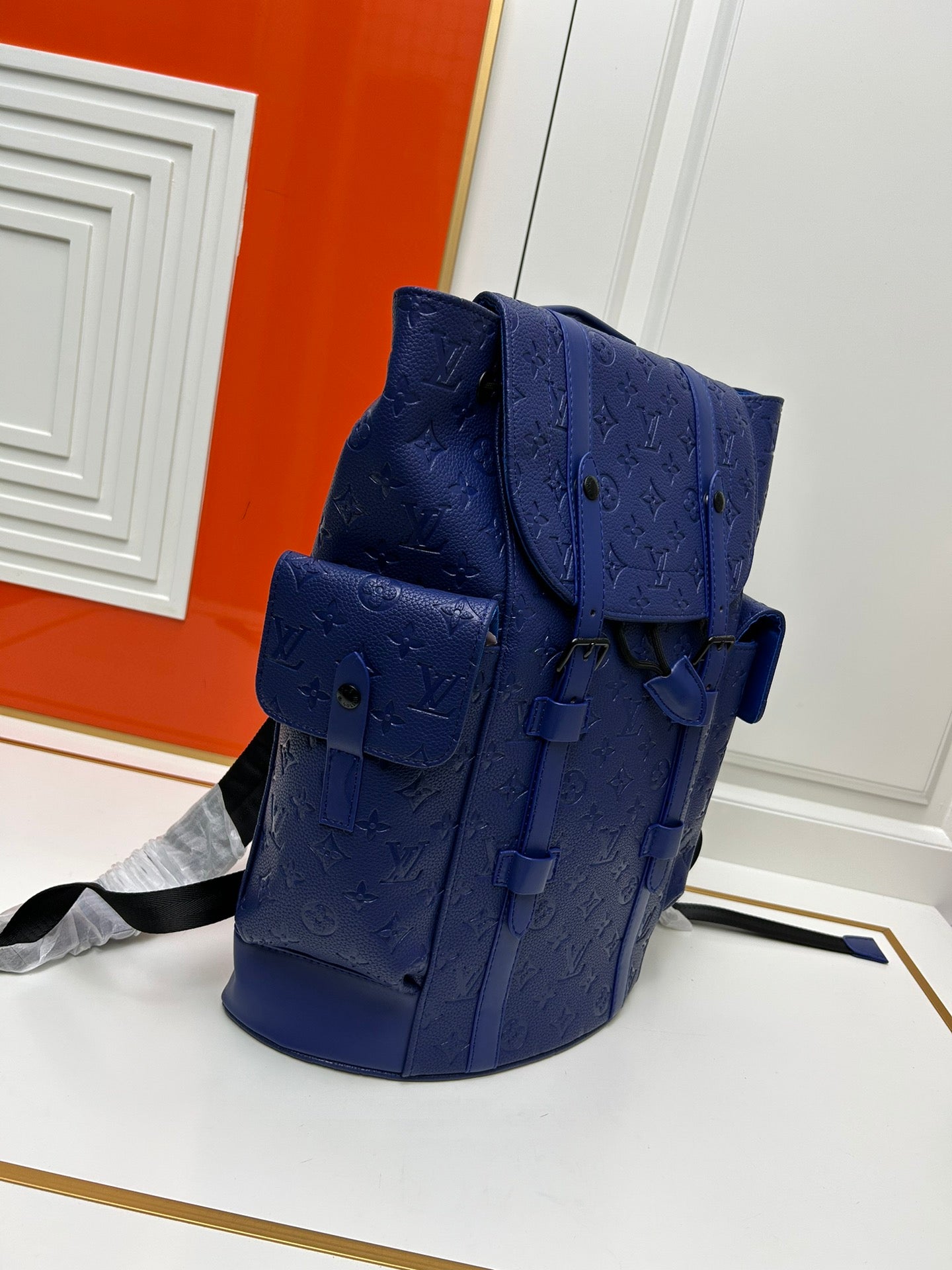 B1W15E68 Popular  leather Backpacks