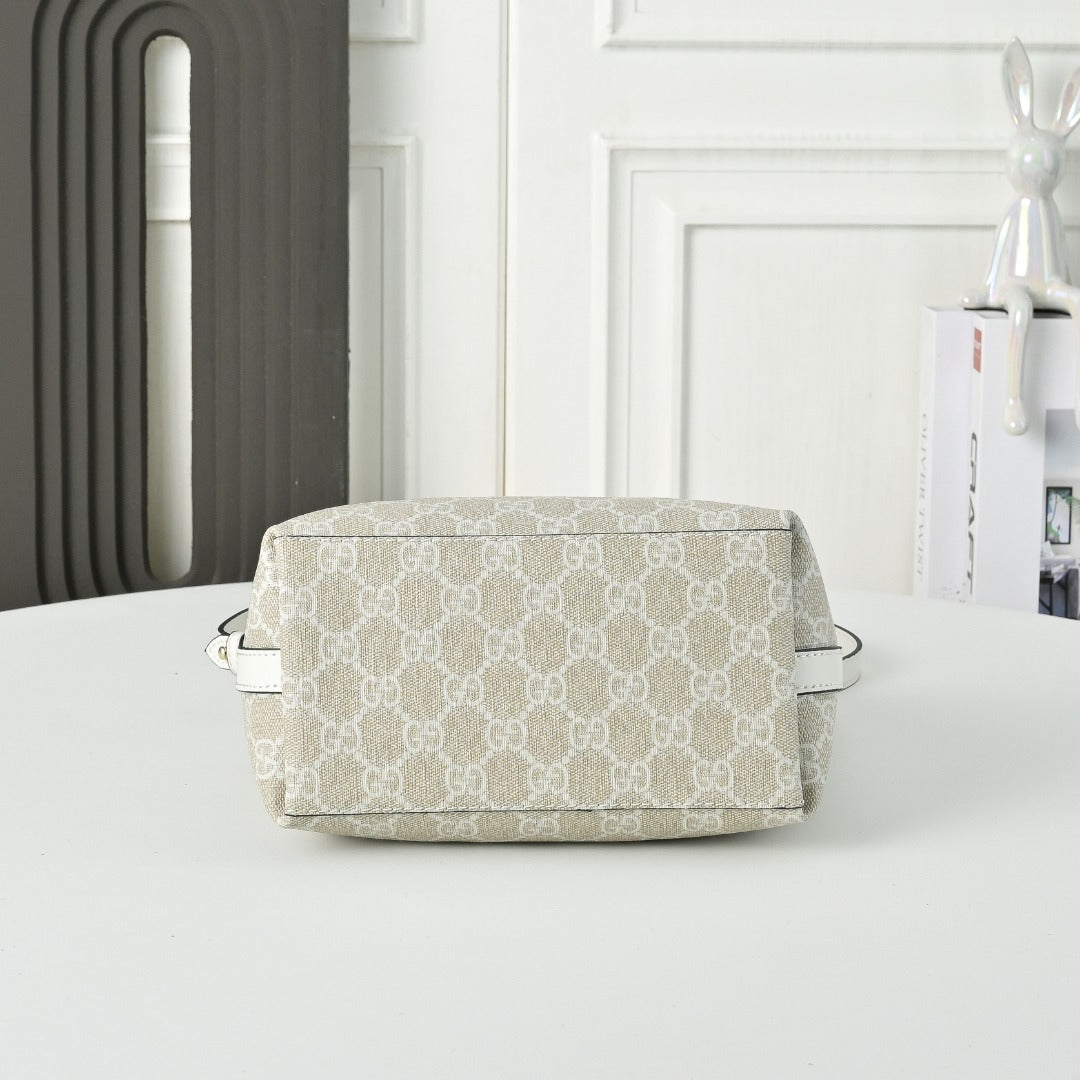 B1P36C53 Popular bag