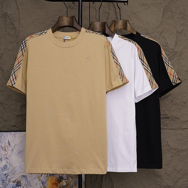 U1R76R3 Popular T-shirts