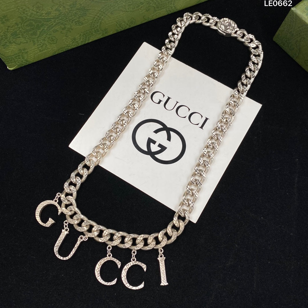 X1B62B186K  Popular Bracelets. Necklaces