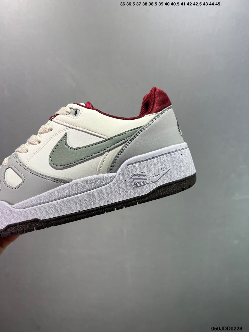 Z4Z35A65 Popular shoes (No box)