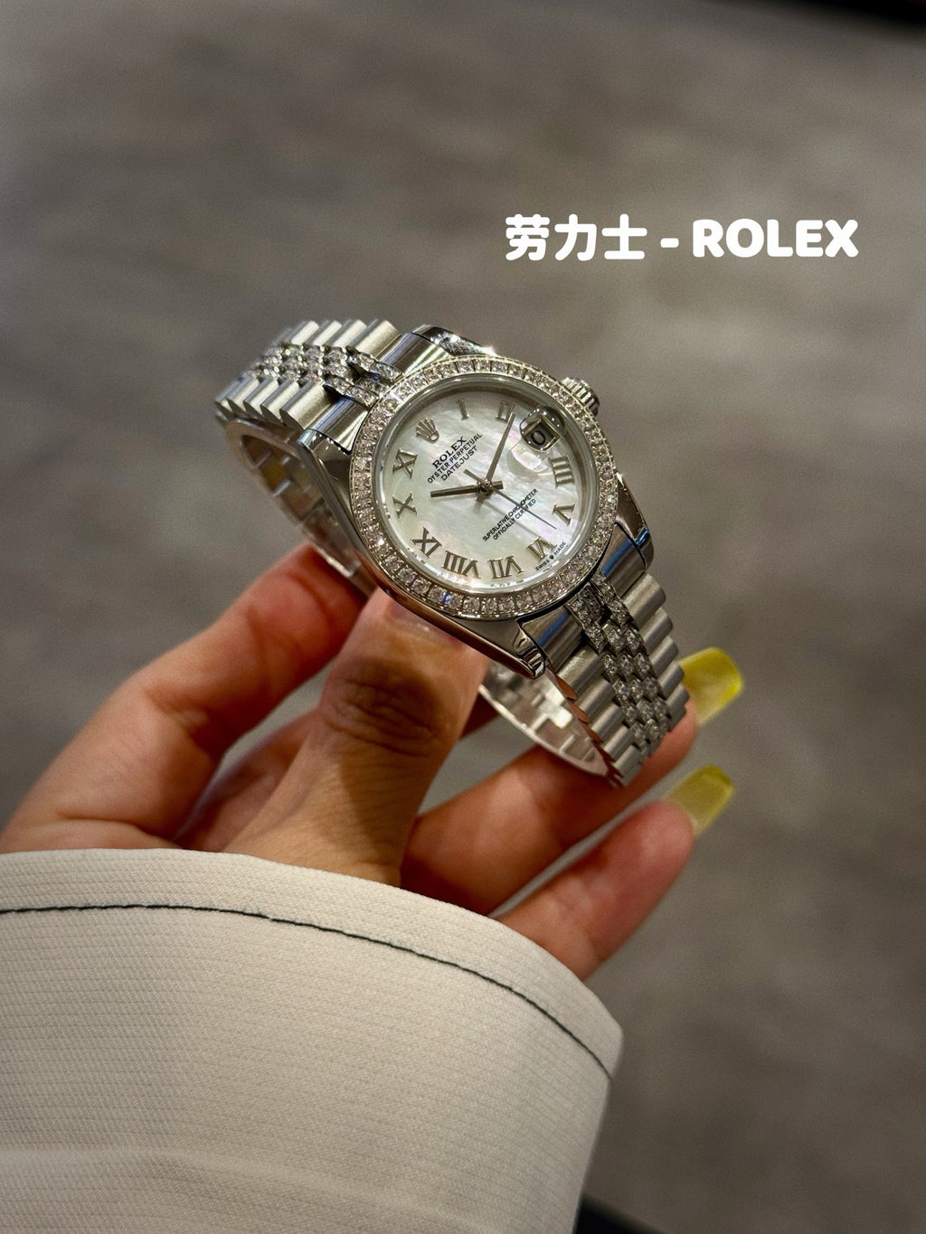 L1R36L17 Popular Watches