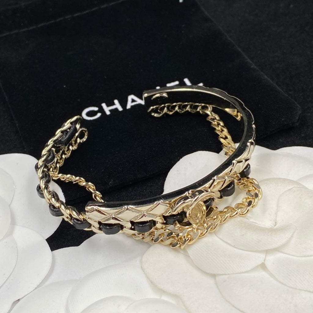 X1N36C52K Popular  Bracelets
