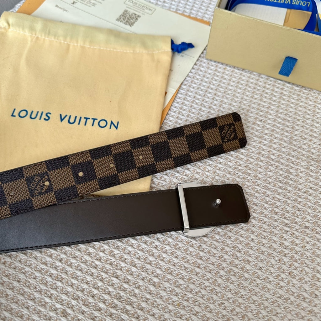 P1Q64E128 Popular  High quality belt With full package
