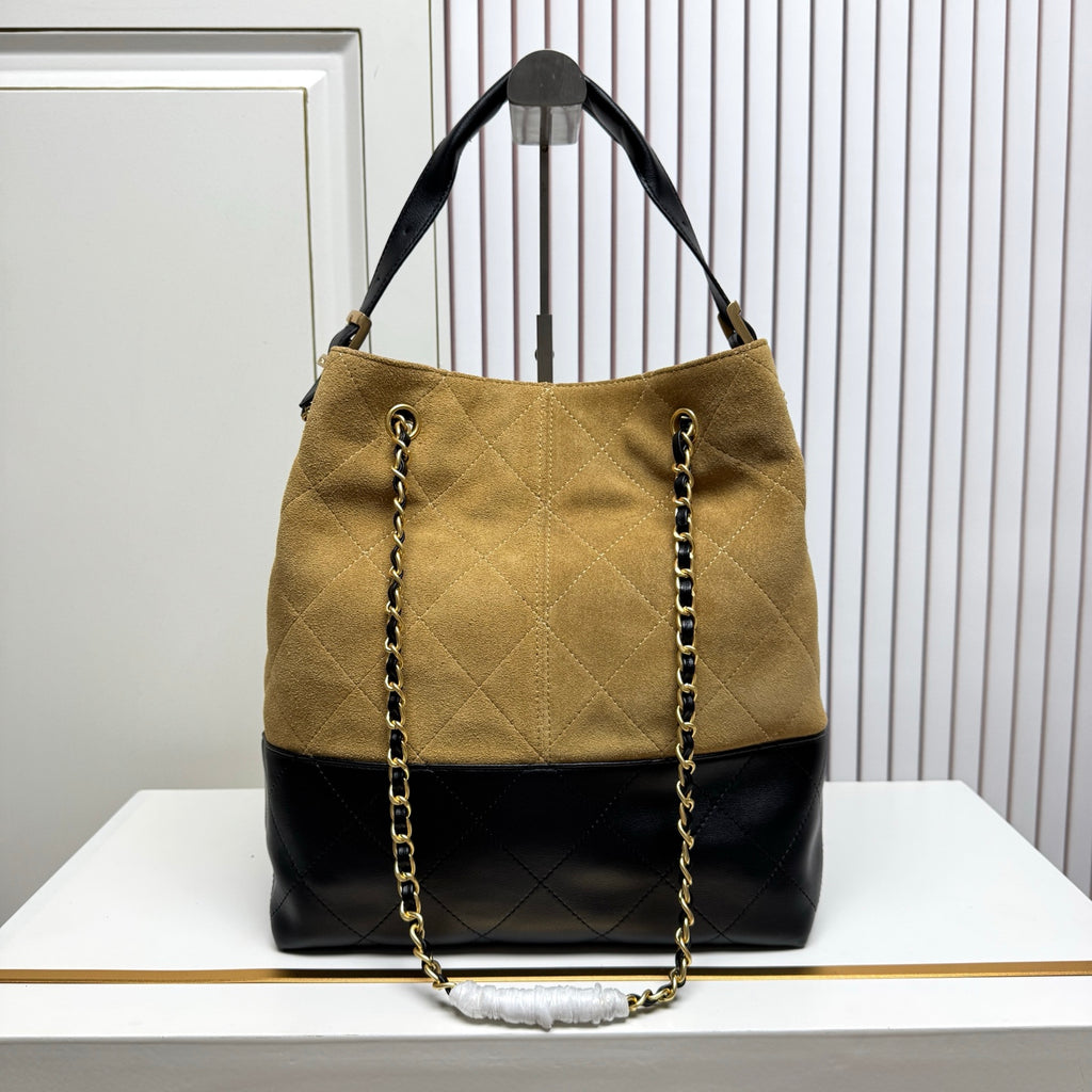 B1P46C19 Popular leather bag