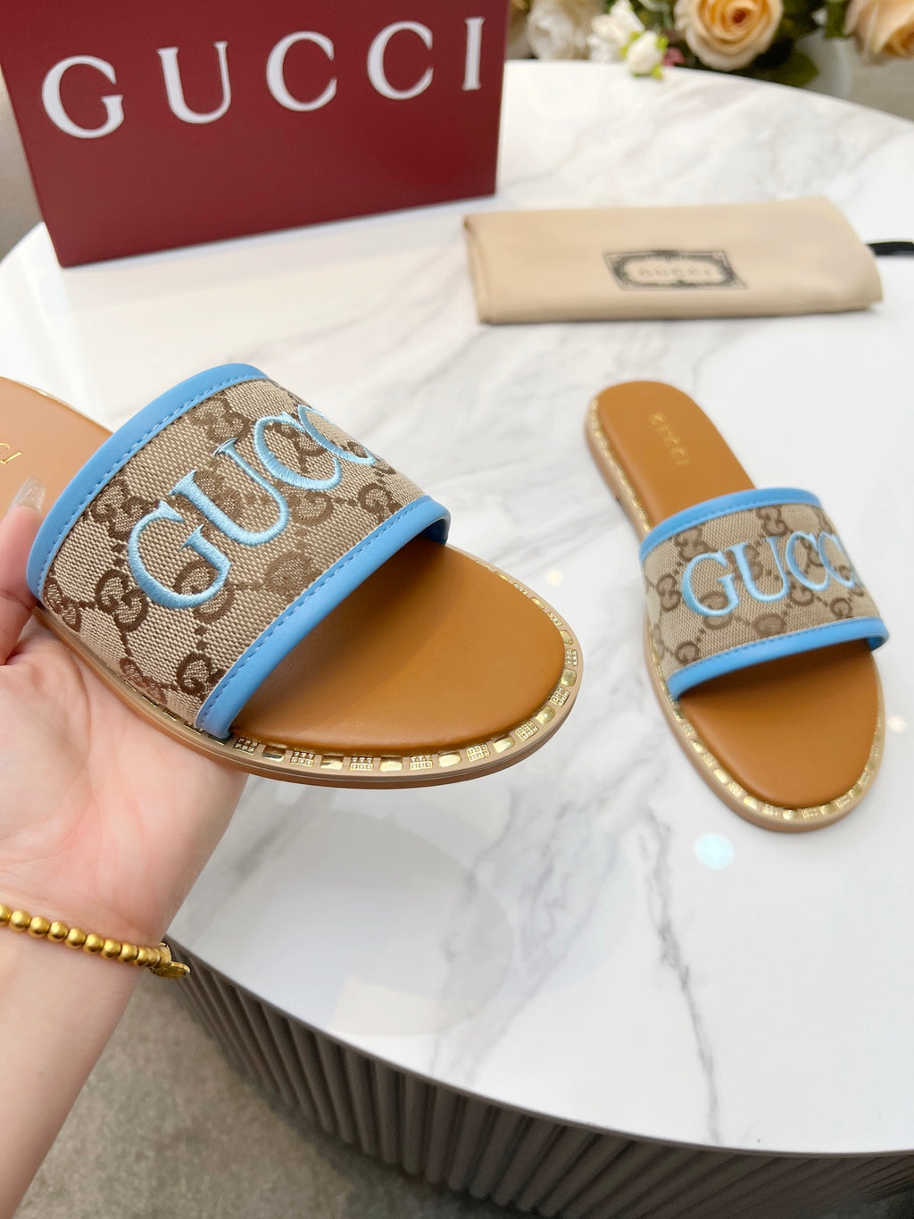 Z2Q55B29 Popular high-quality  Shoes