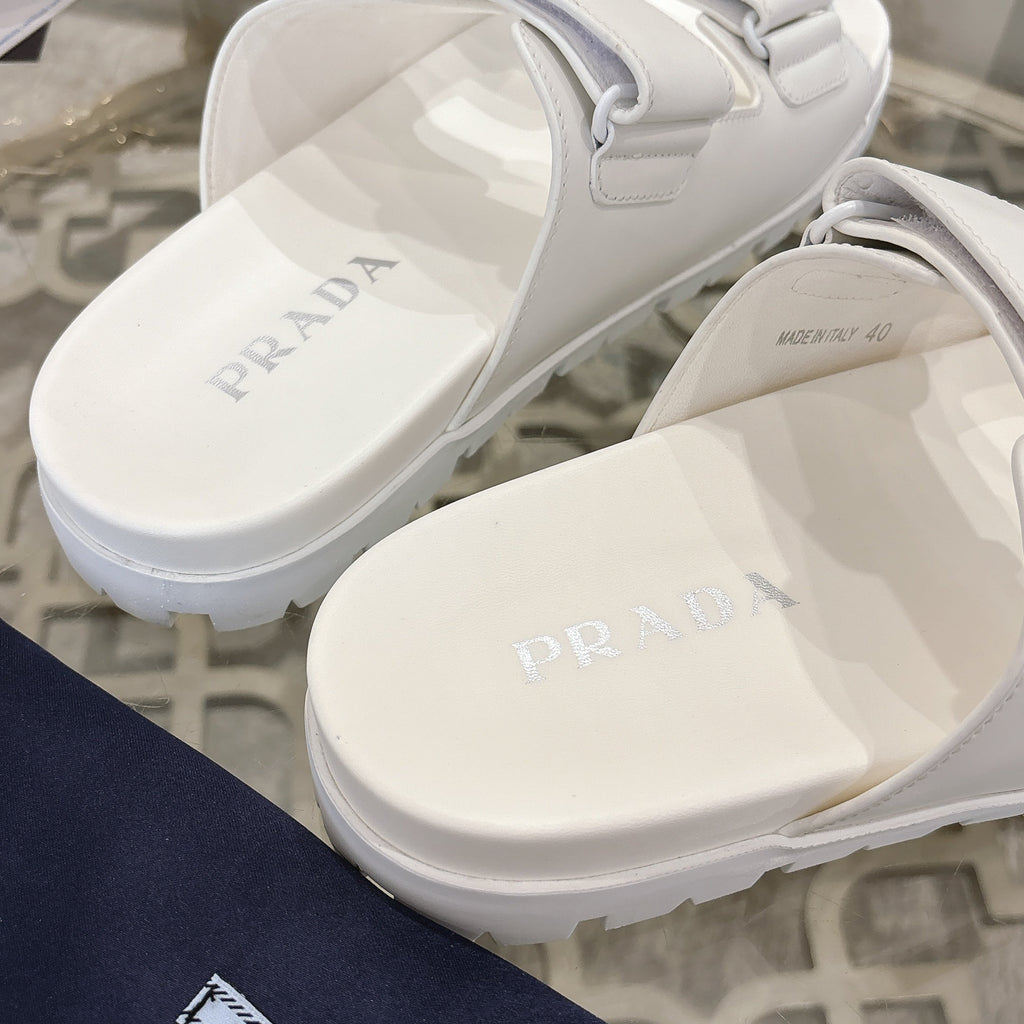 Z2P36P37 Popular high-quality leather Shoes