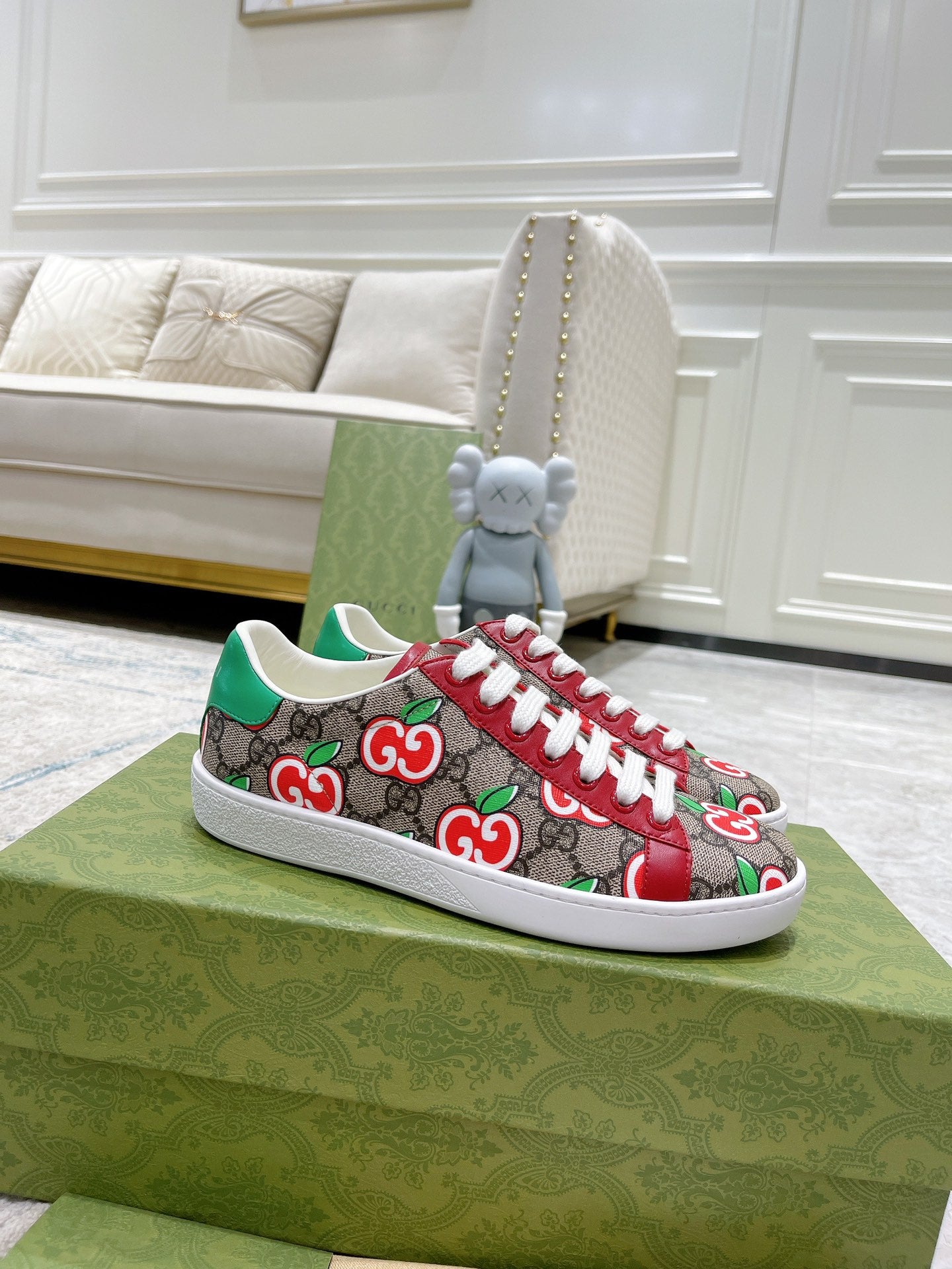 Z2Q105B196 Popular high-quality Shoes