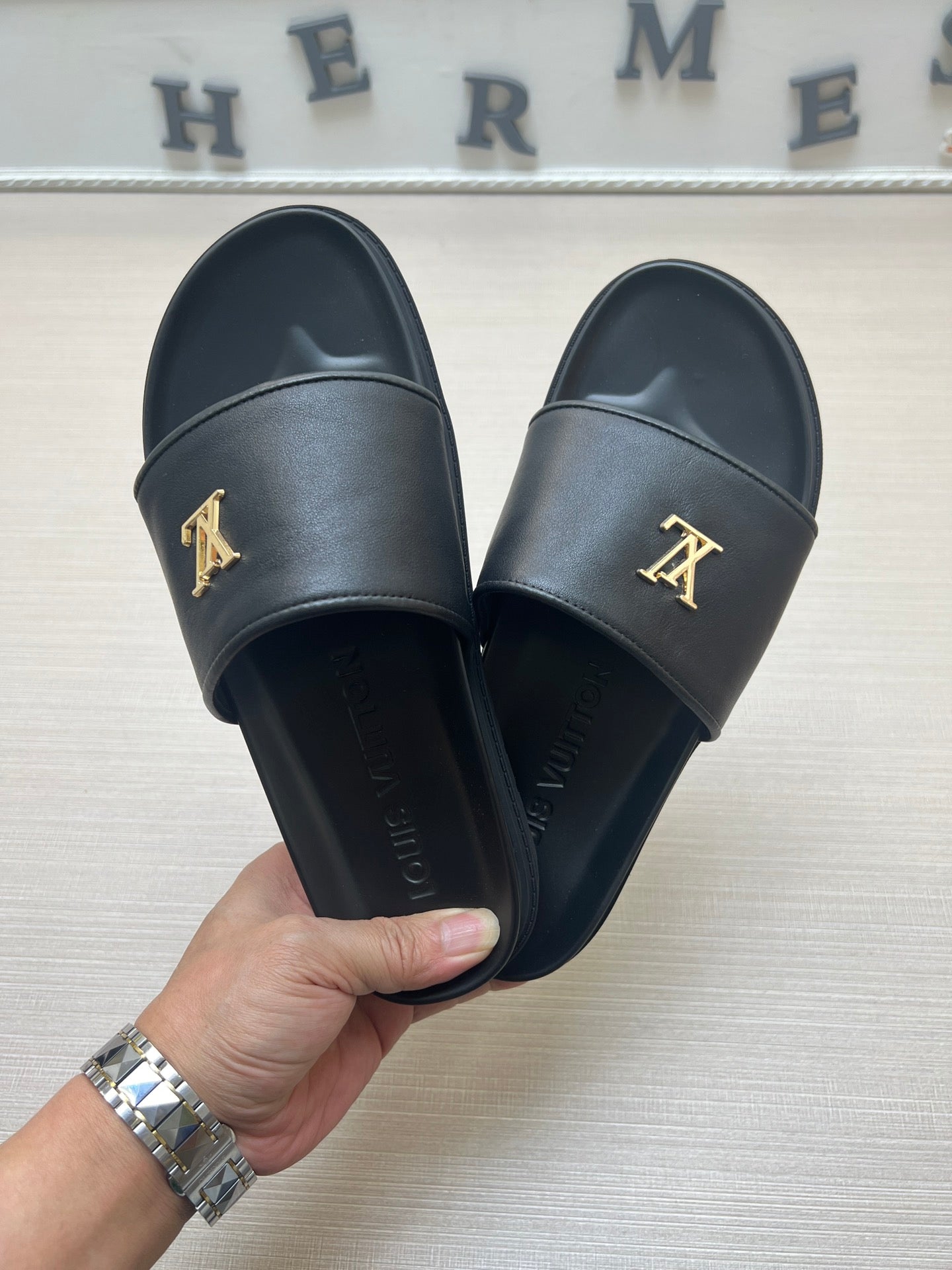 Z5ZE9 Popular slippers