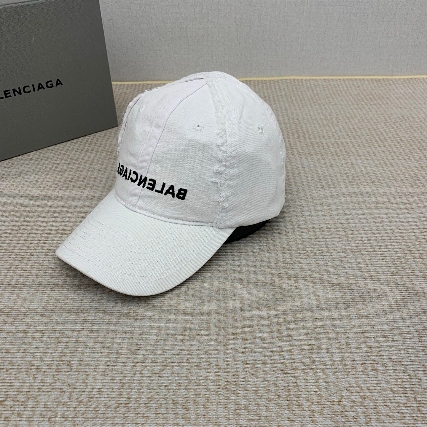 M1Q45J10 Popular  hats