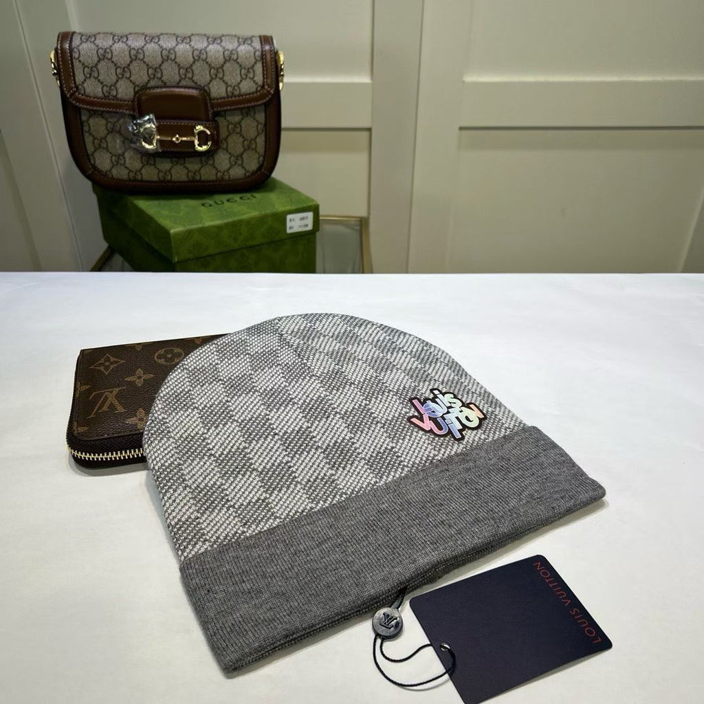 M1R86E50 Popular hats