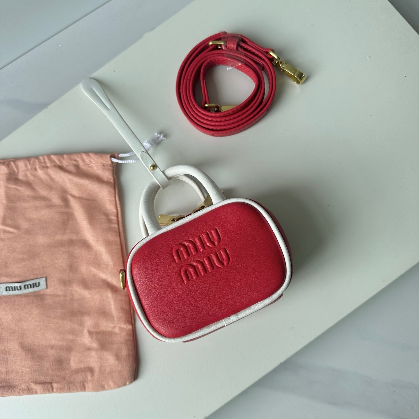 B1P46A164 Popular leather bags