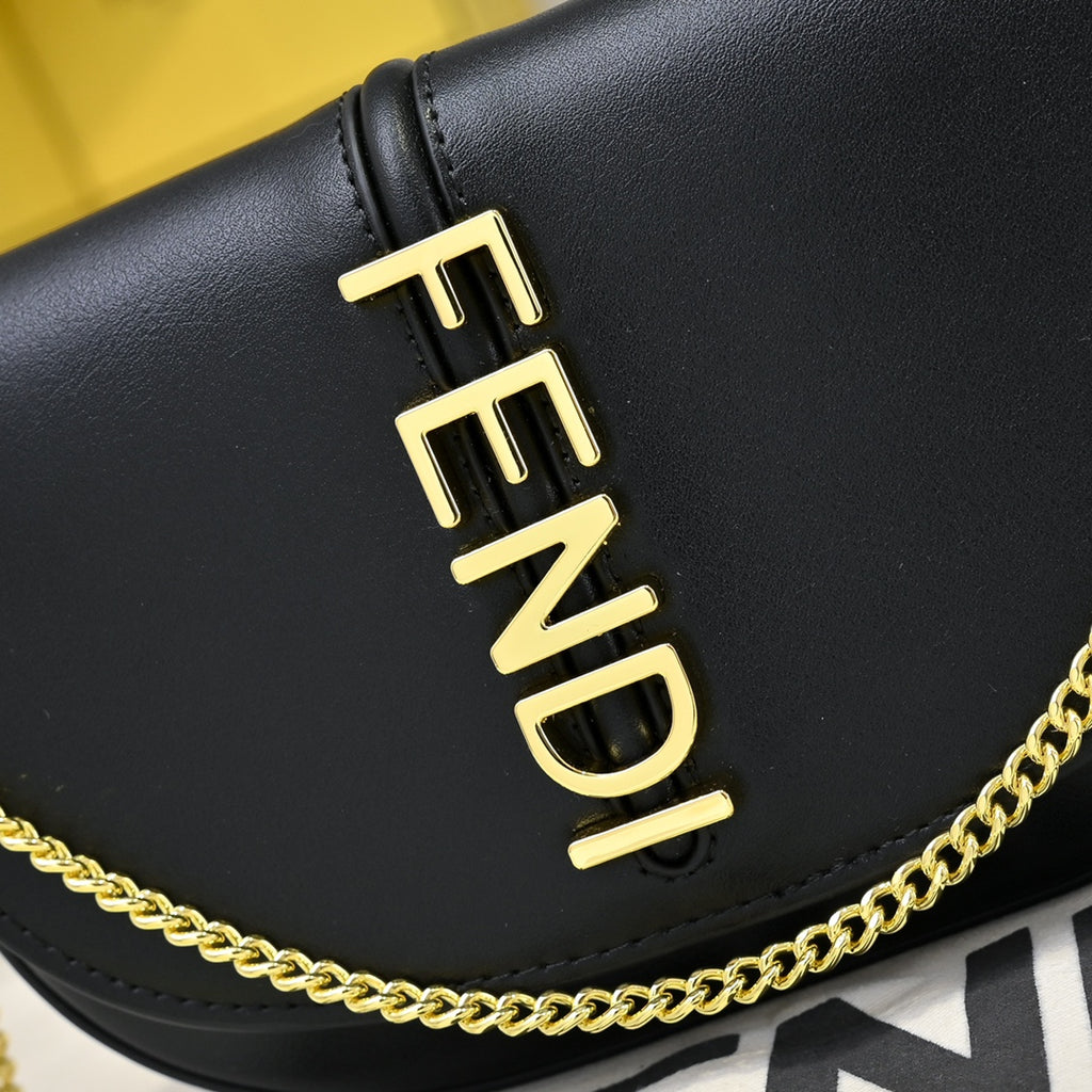 B1R15F138 Popular leather bag