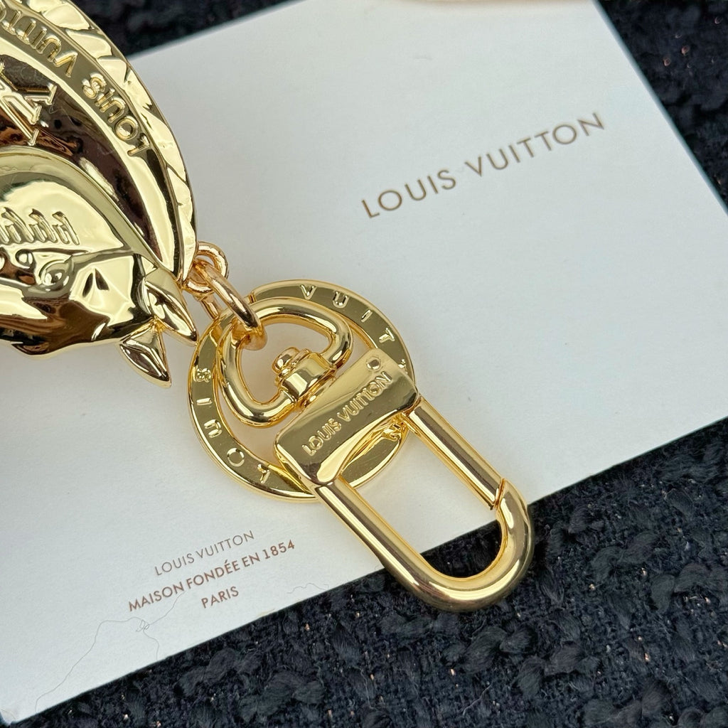 A1R46E32 Popular bag 's charms accessories