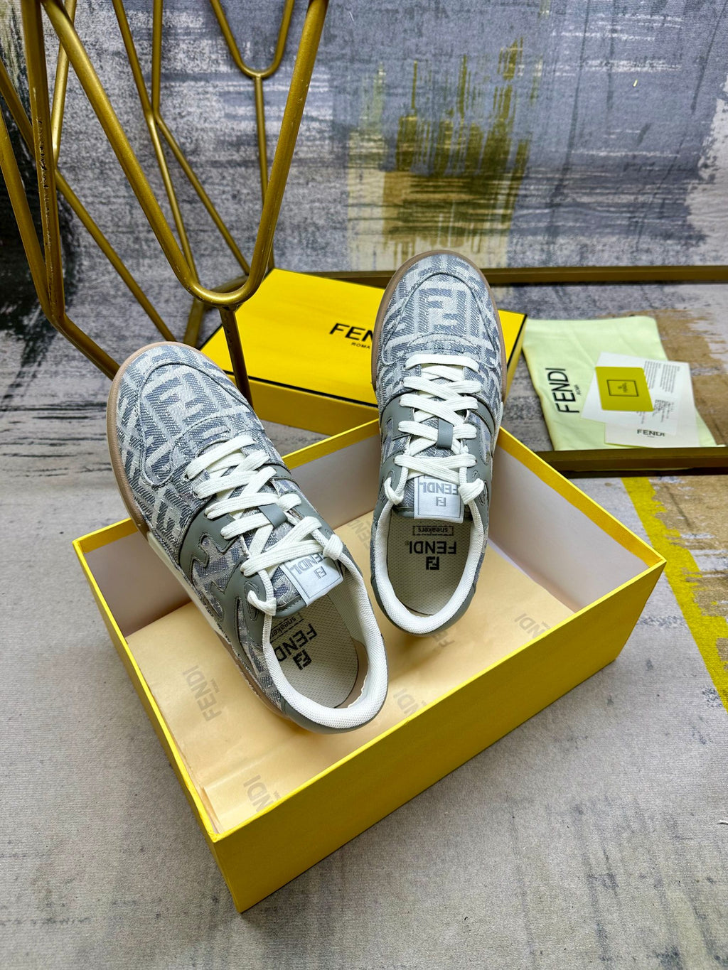 Z2N95F15 Popular high-quality shoes