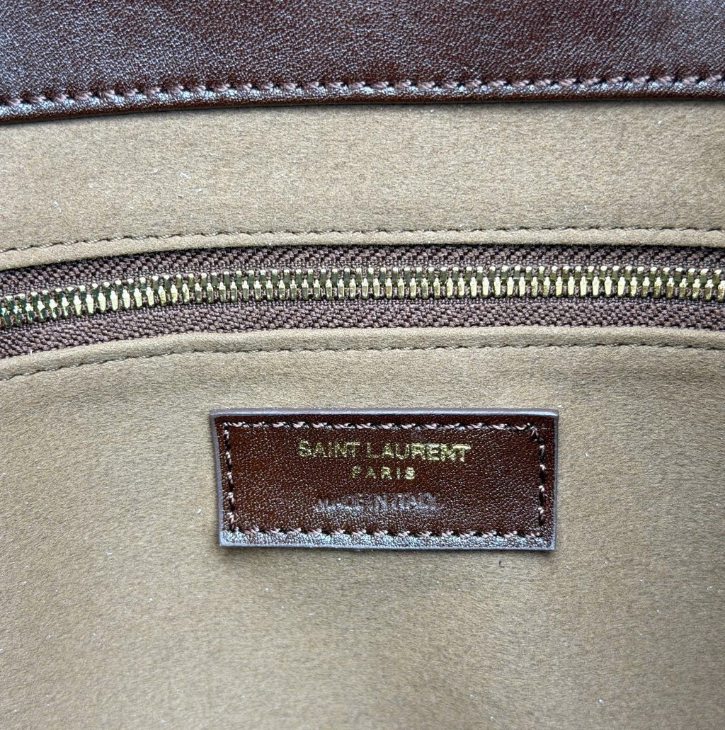 B1R76SL24 Popular leather bag