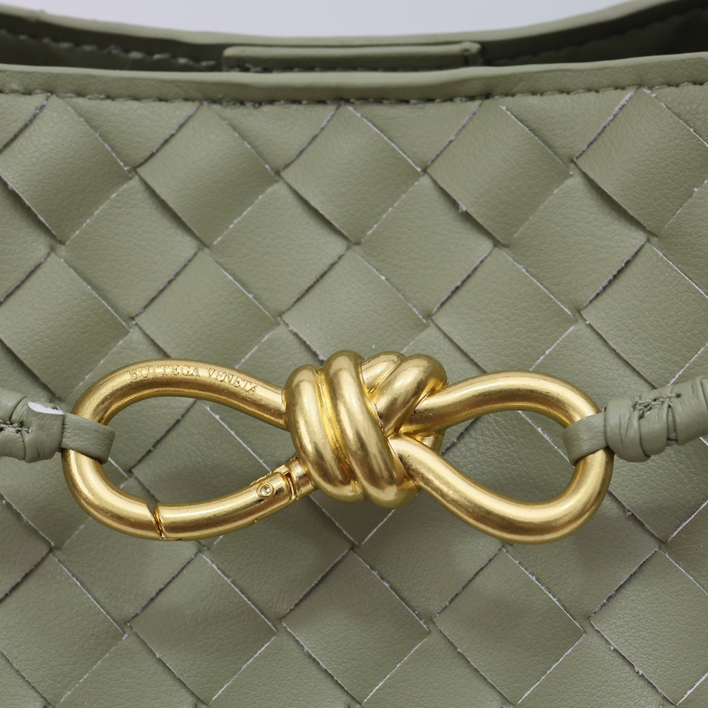 B1X66A35 Popular high-quality leather bag