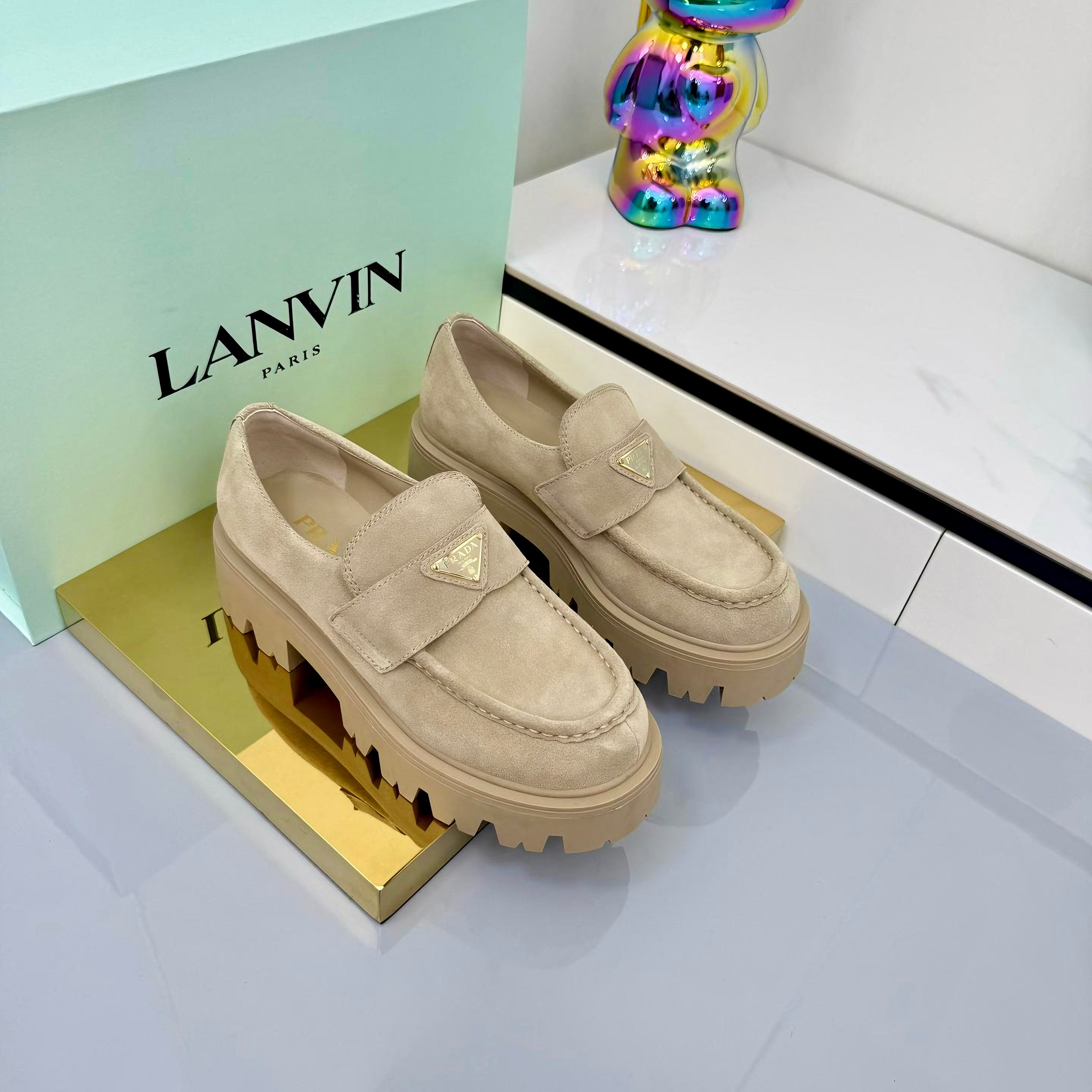 Z2Q105P307 Popular high-quality Shoes