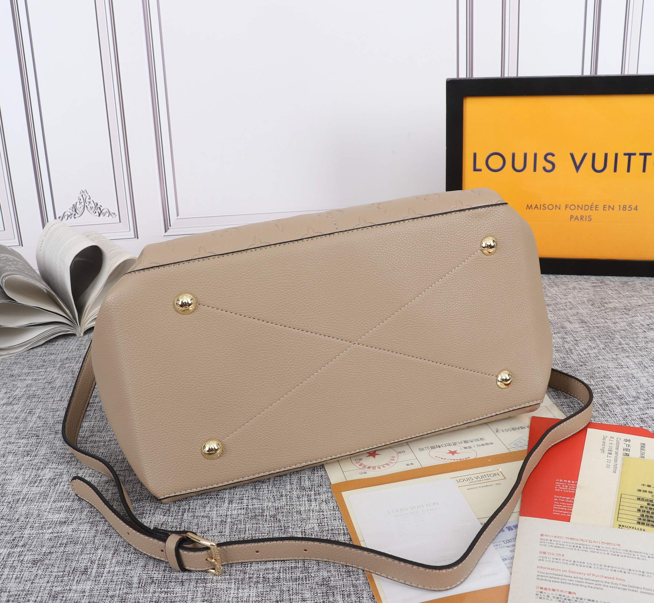 B12X73E51 Popular   leather bag 