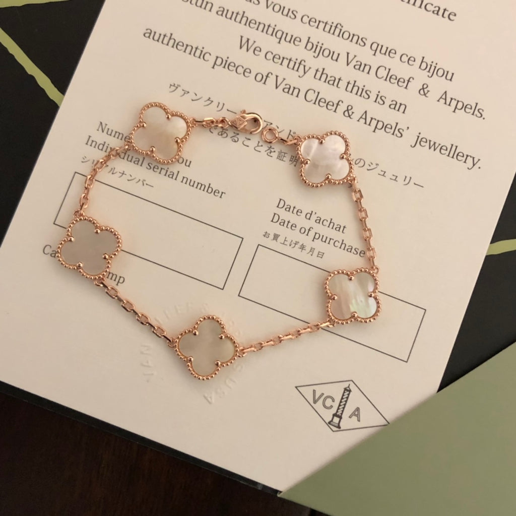 X5X53VA180K  Popular bracelets 5 flowers normal size1.5cm flower