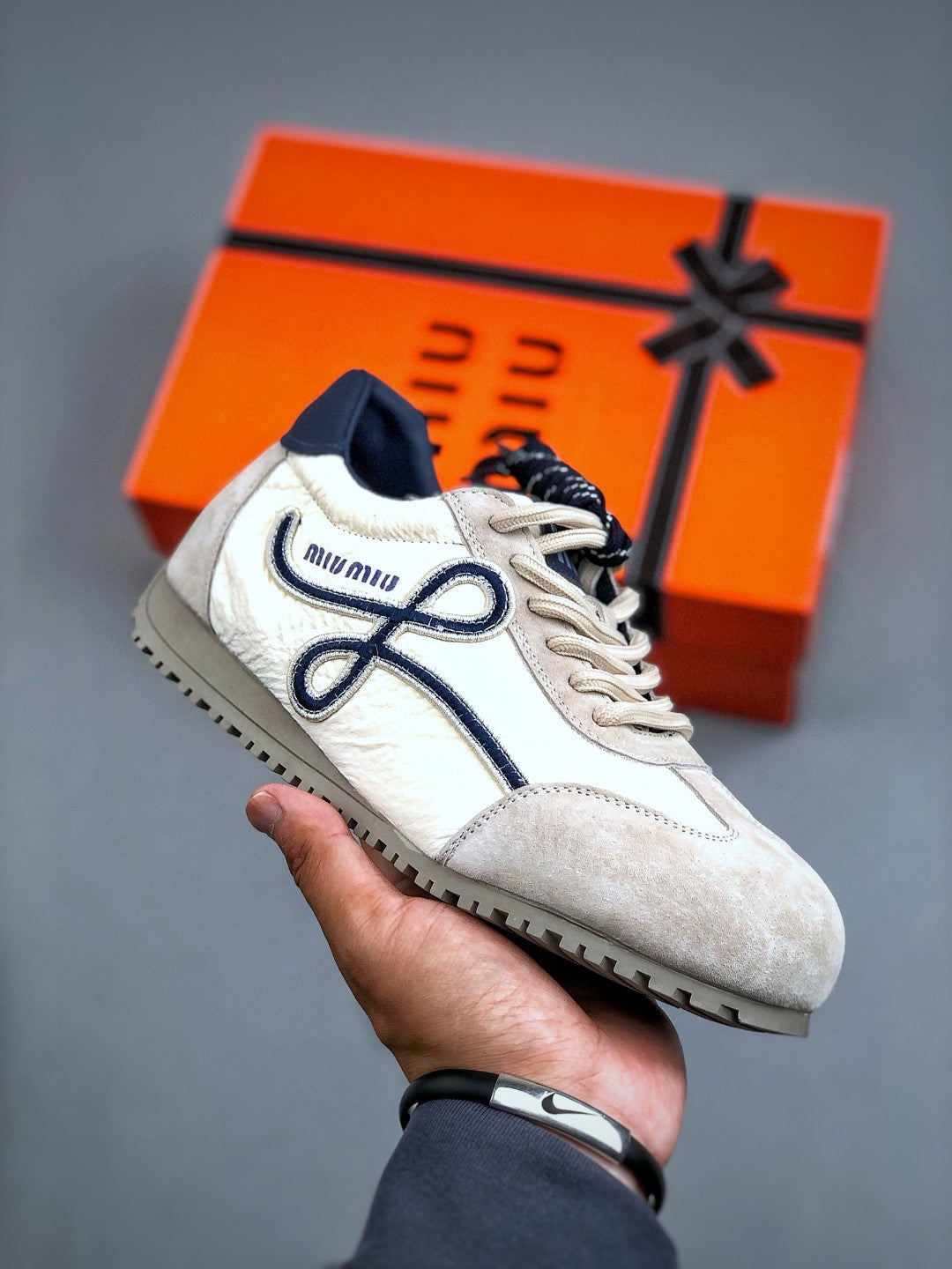 Z4Q95A86 Popular Shoes