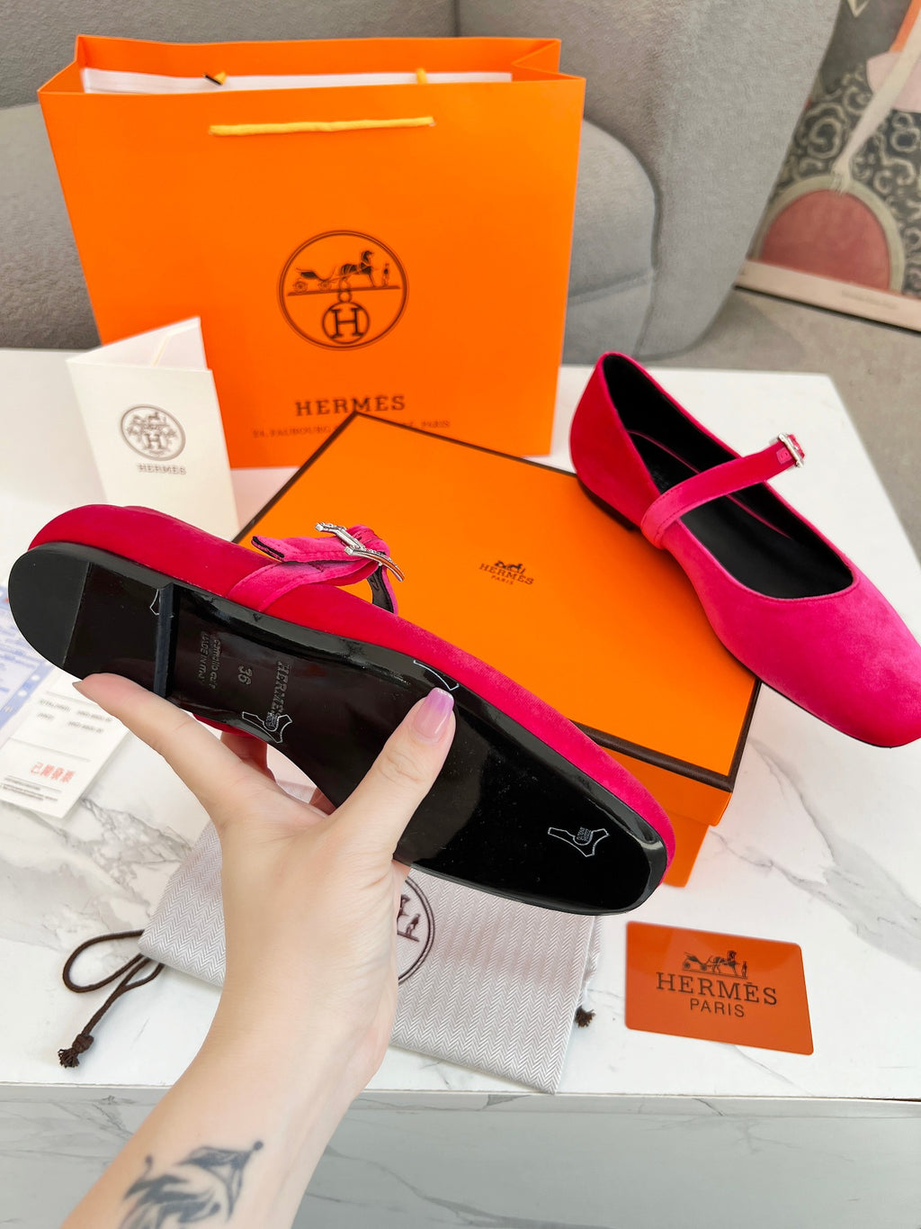 Z2Z85H49  Popular leather Shoes