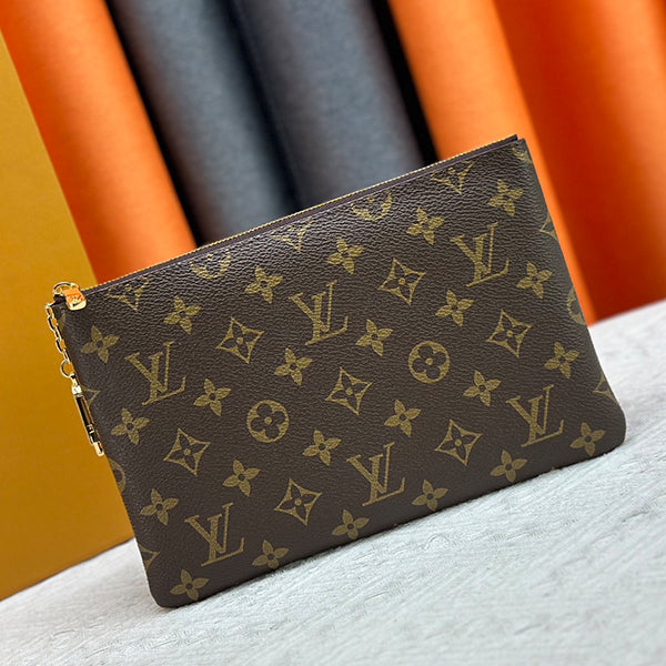 B1N95E10 Popular leather   Wallets
