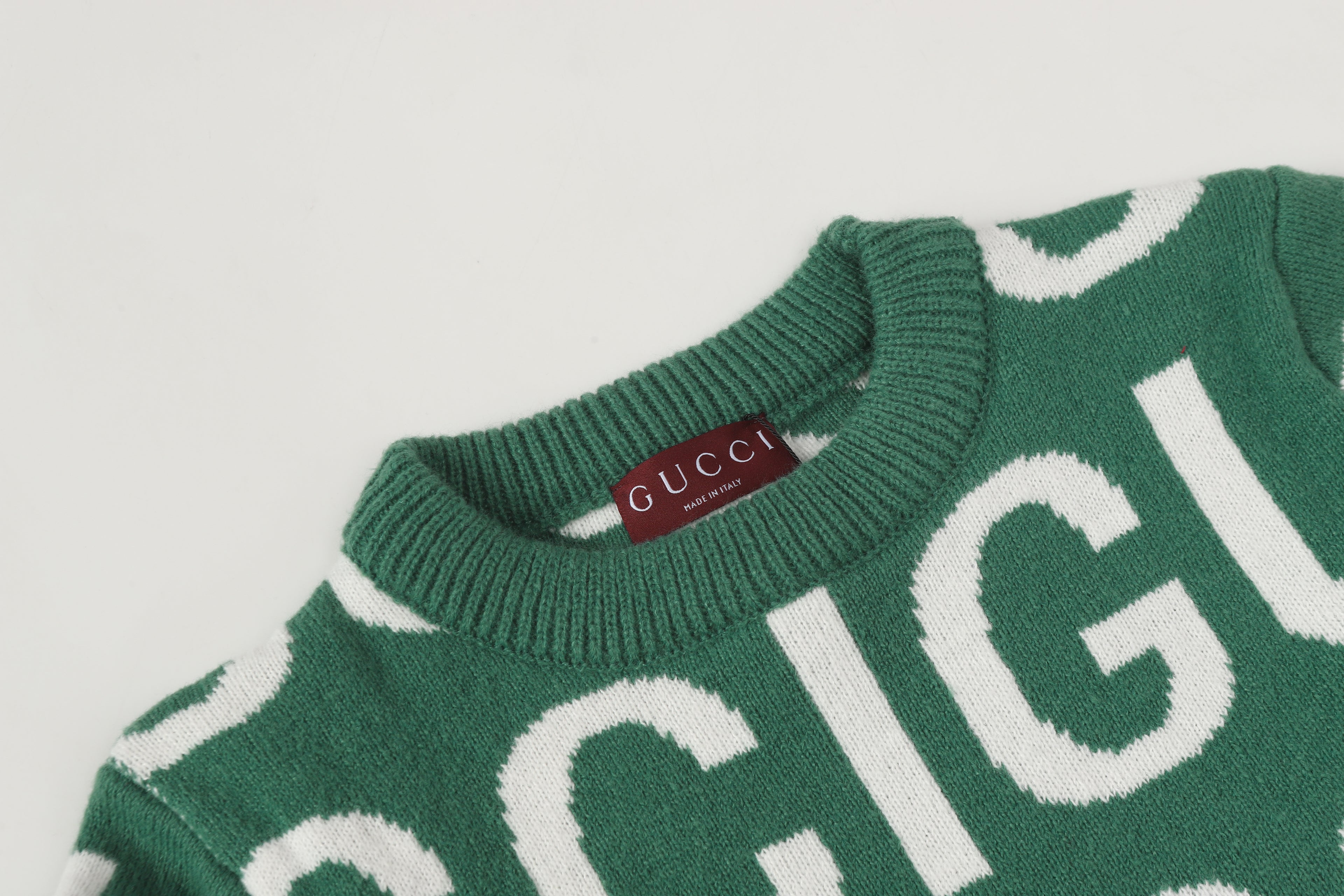 U1Z05B403 Popular Sweaters