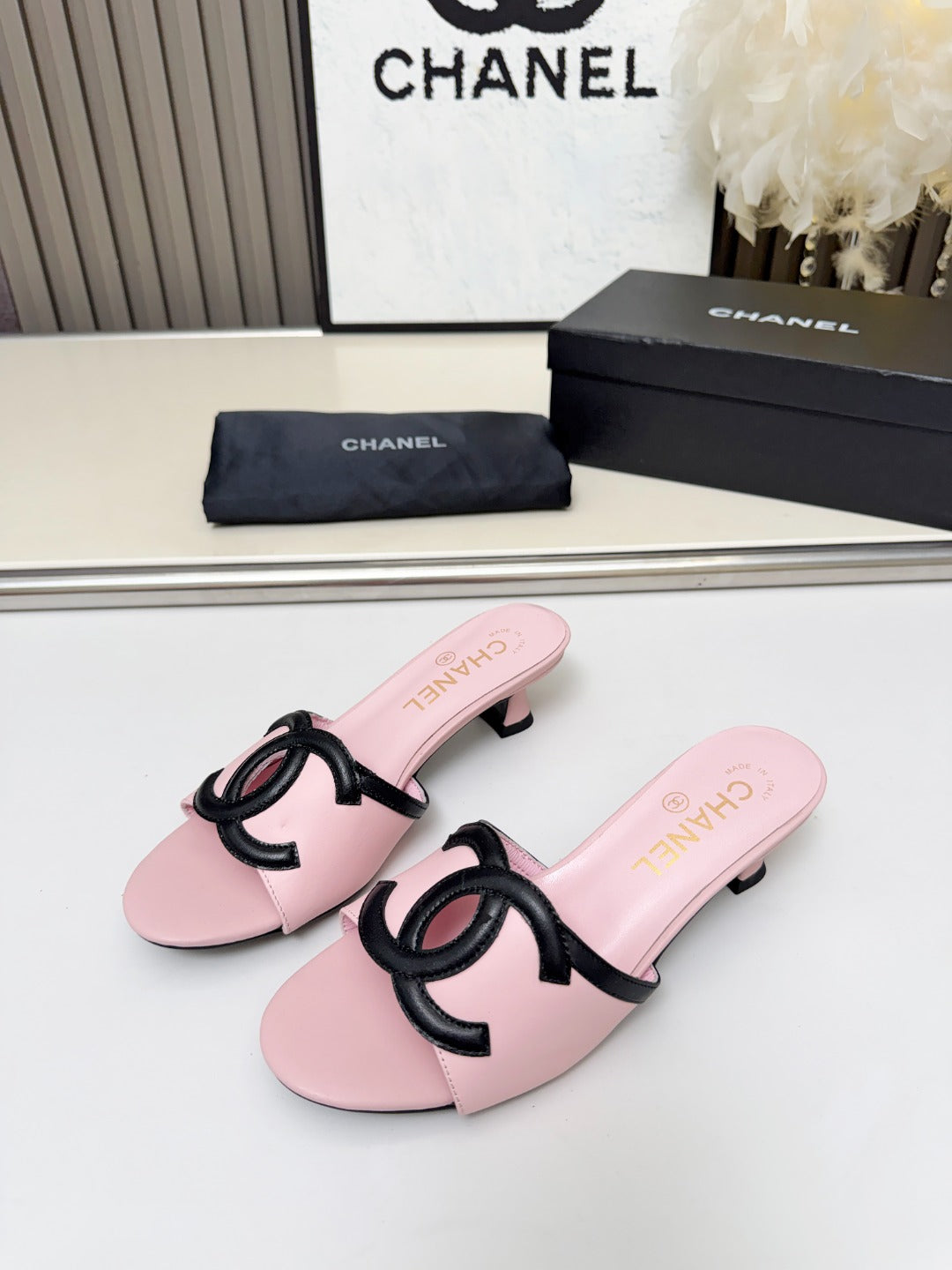 ZPX76C5  Popular high-quality leather slippers