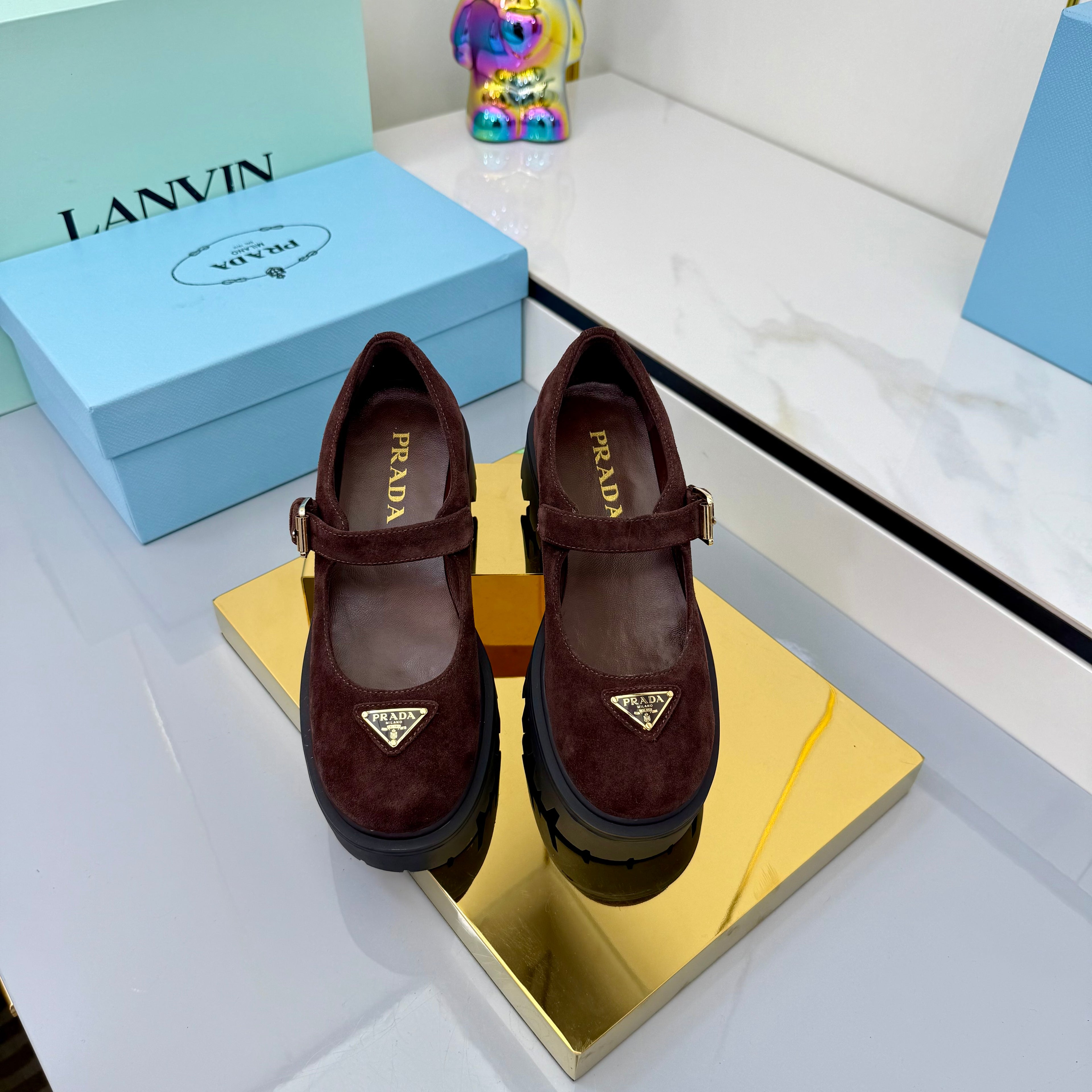 Z2Q105P308 Popular high-quality Shoes
