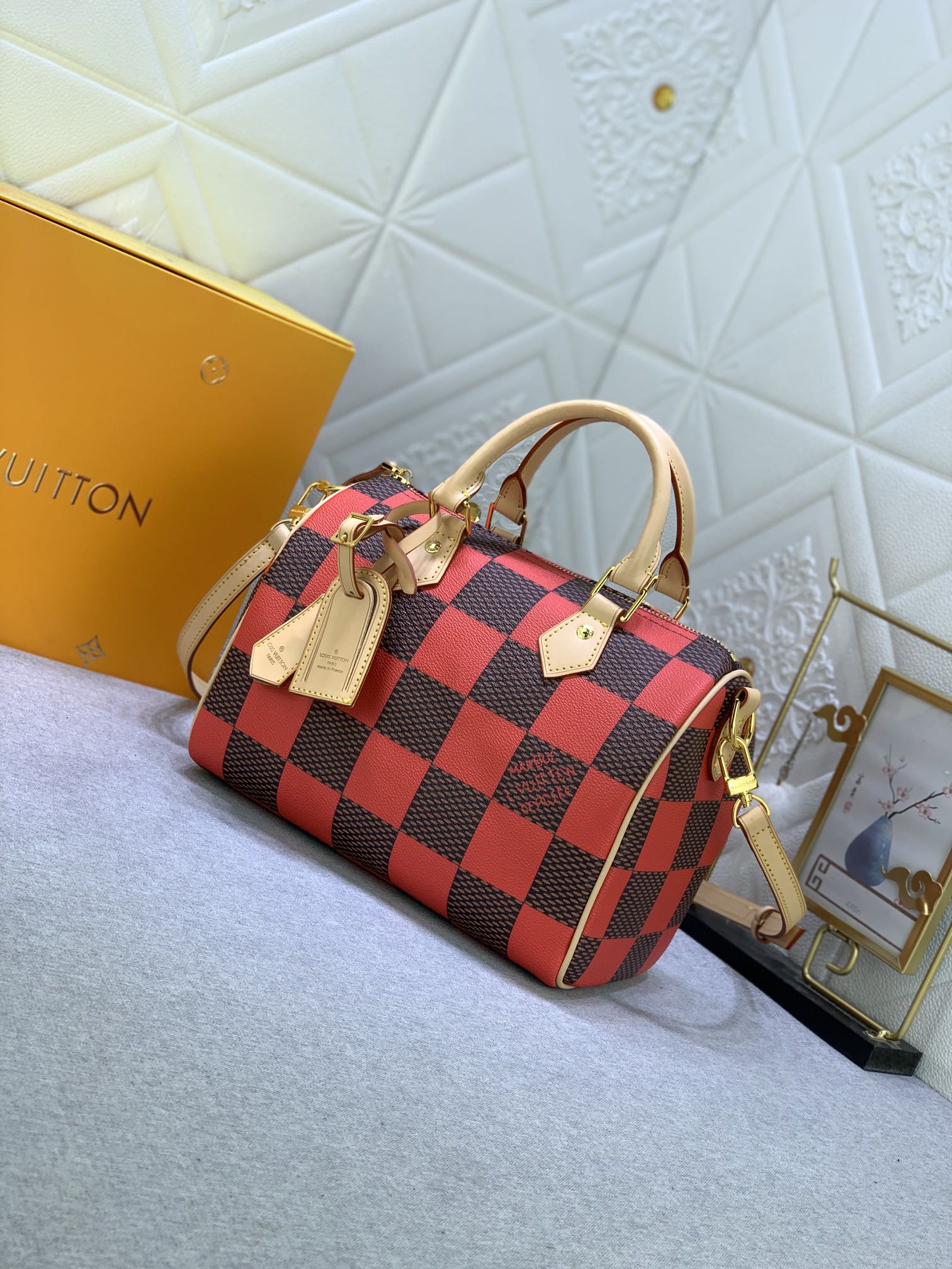 B12X44E269 Popular  leather bag 