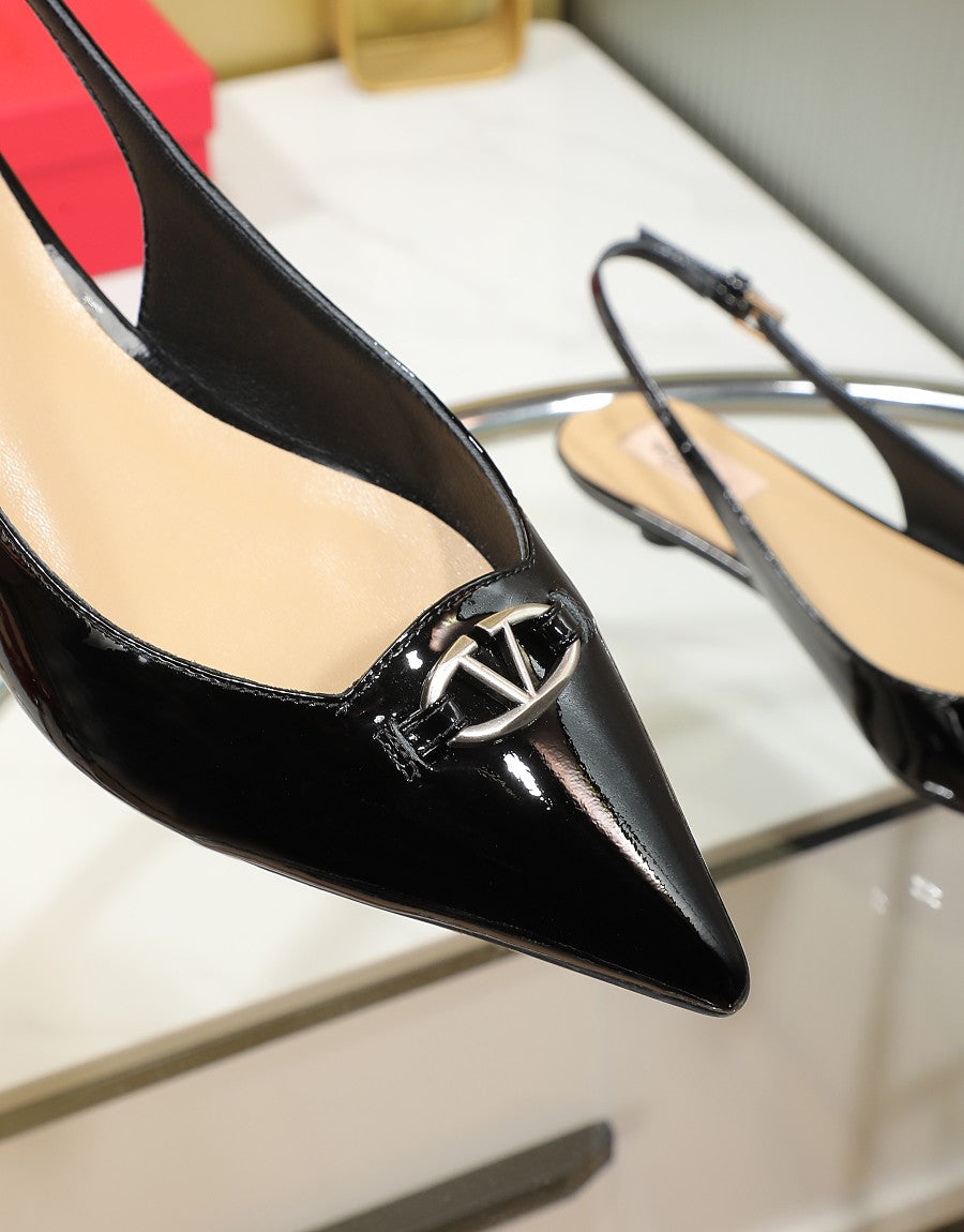 Z2R45VL11  Popular  leather  High heels