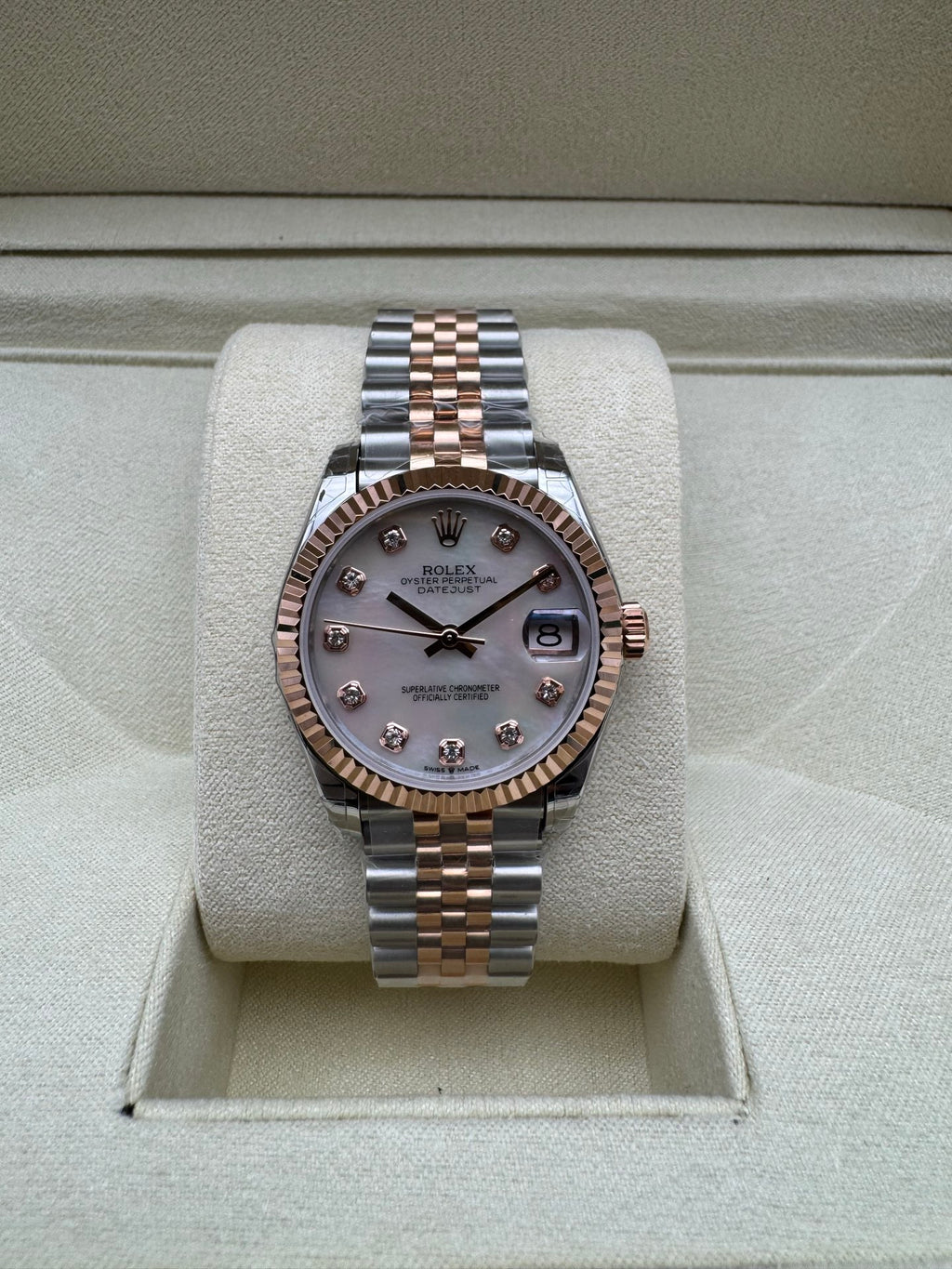 L1R36L11 Popular Watches