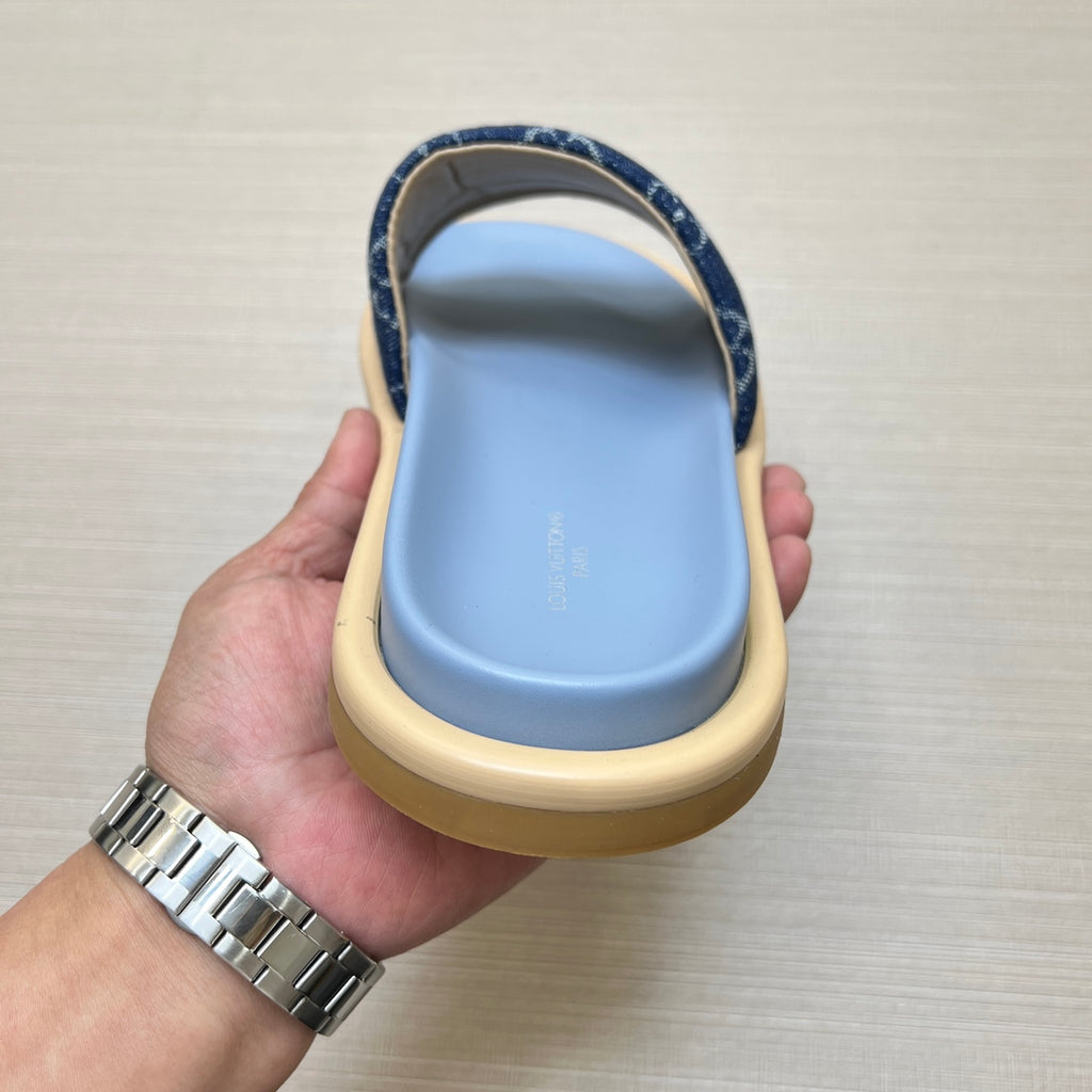 Z5Z35E302 Popular Slippers