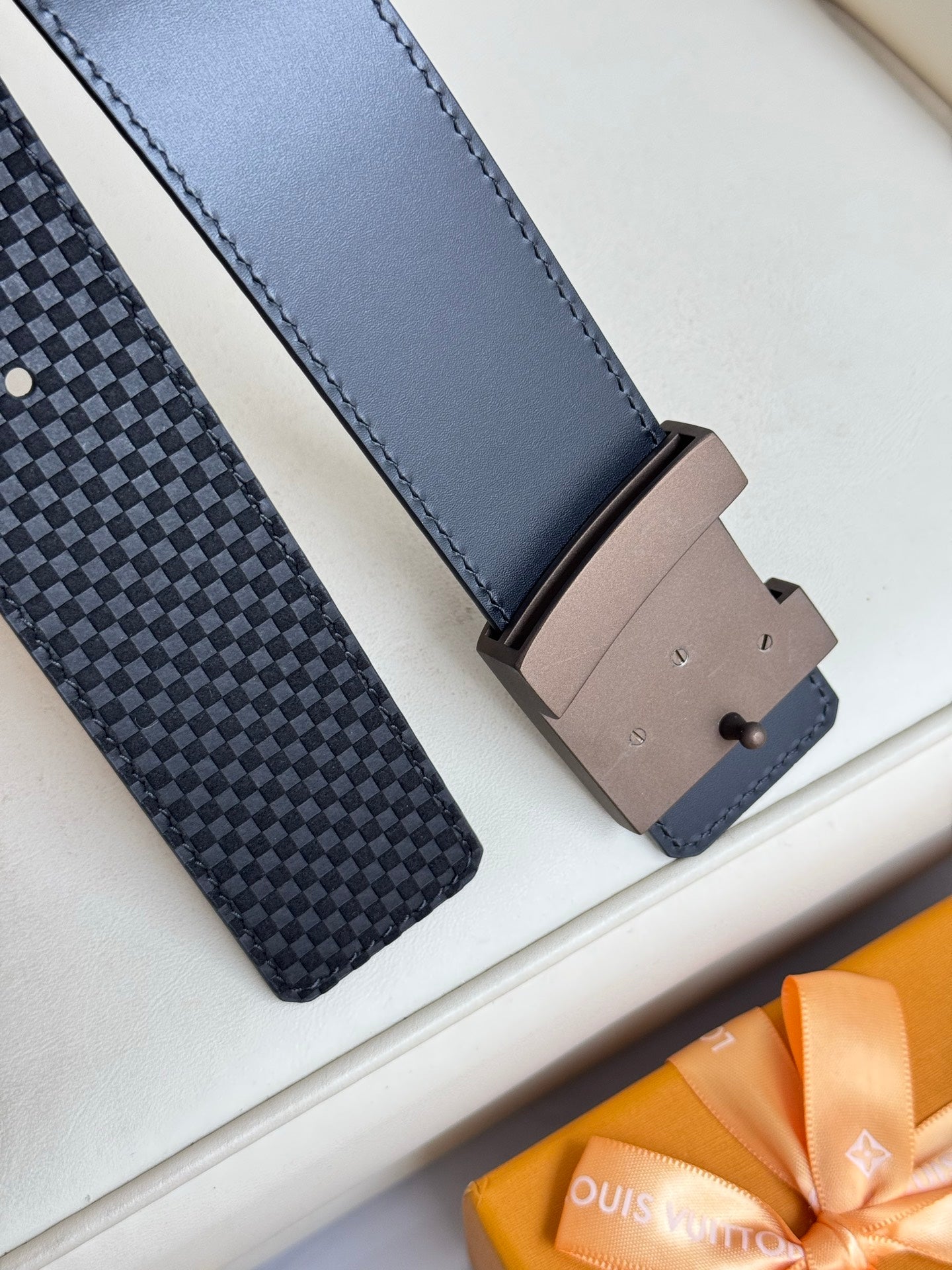 P1Q115E10 Popular High quality belt With full package