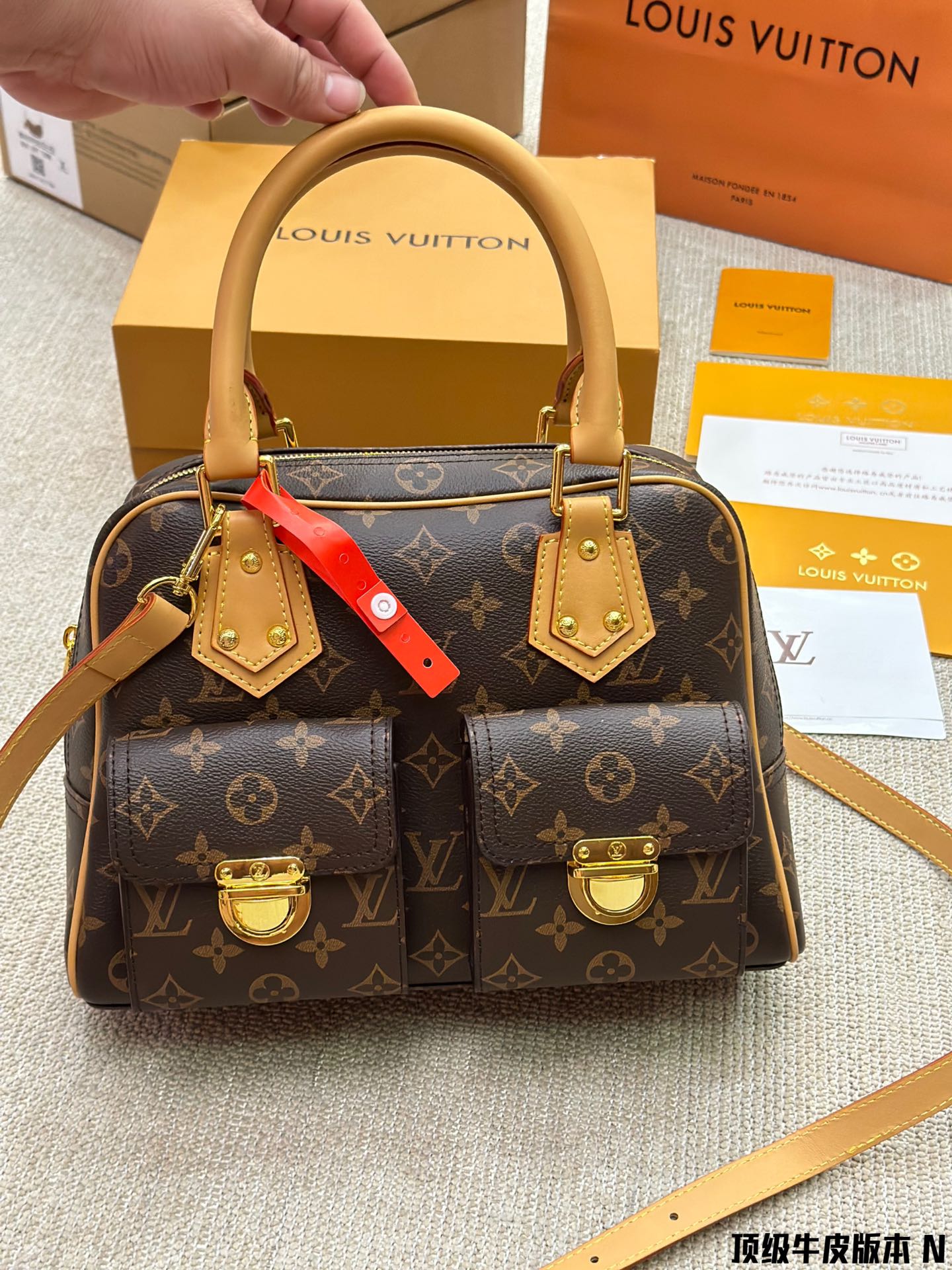 B6X14E253 Popular    leather bag 