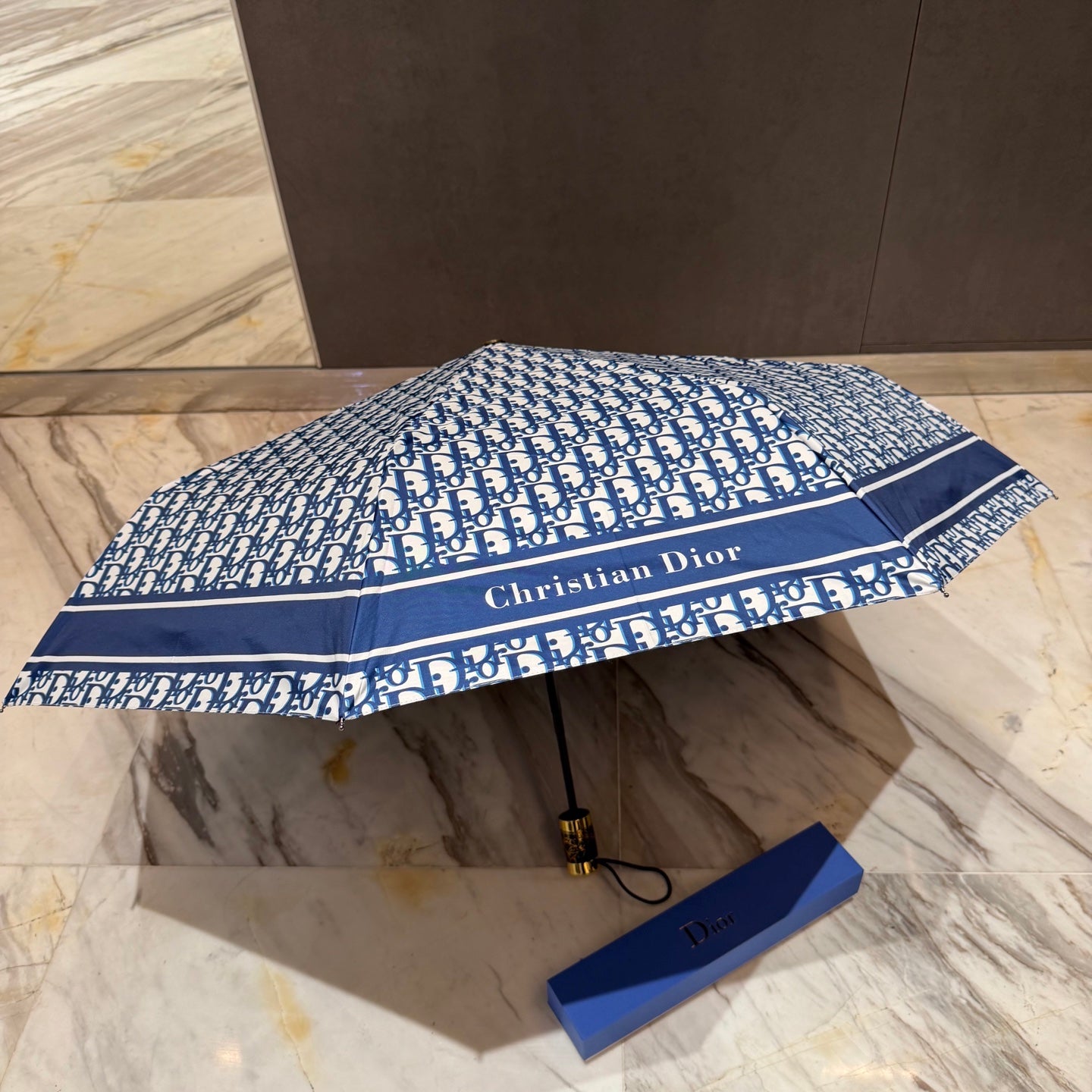 J1N36D2 Popular UV resistant umbrella