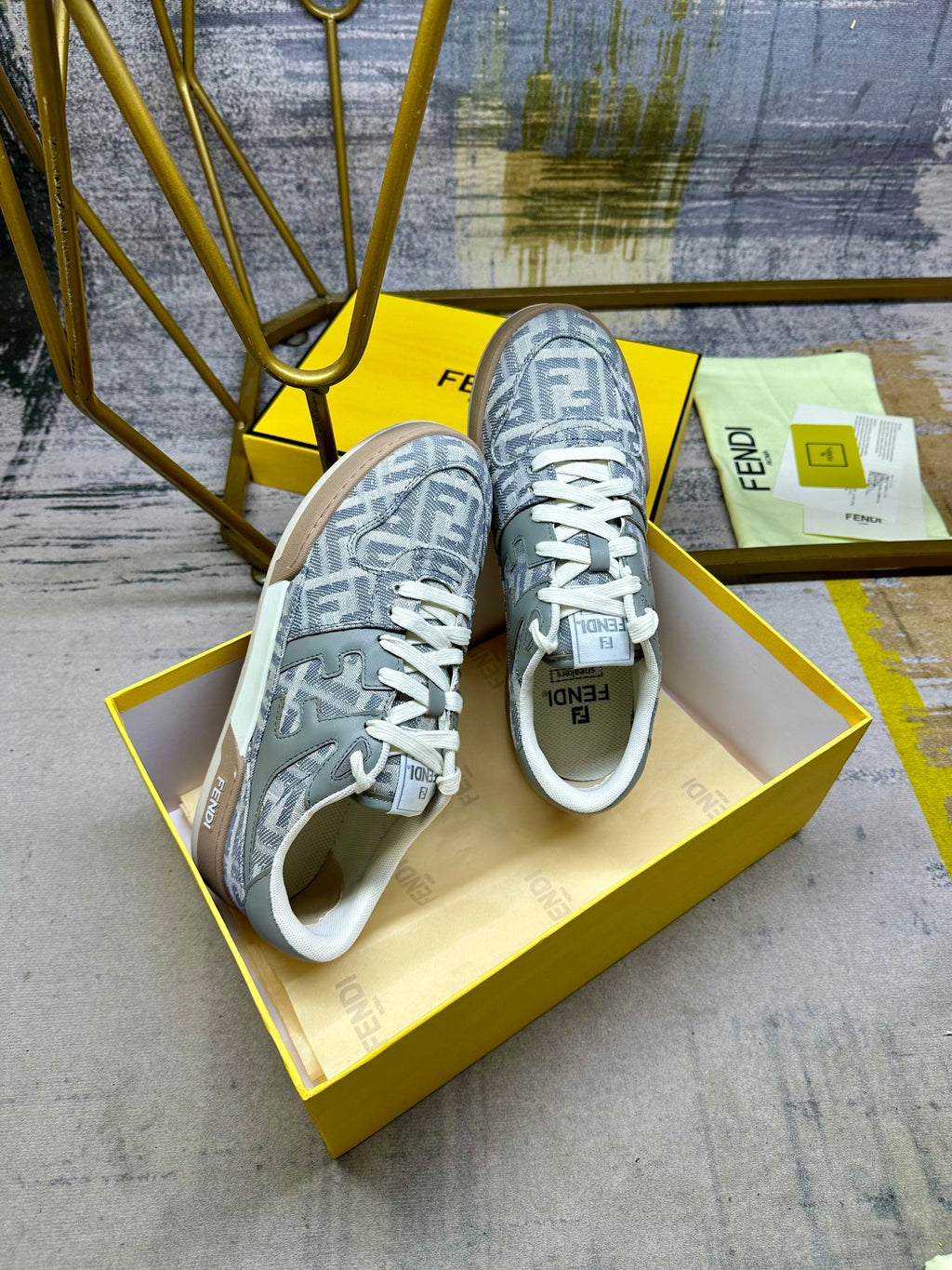 Z2N95F15 Popular high-quality shoes
