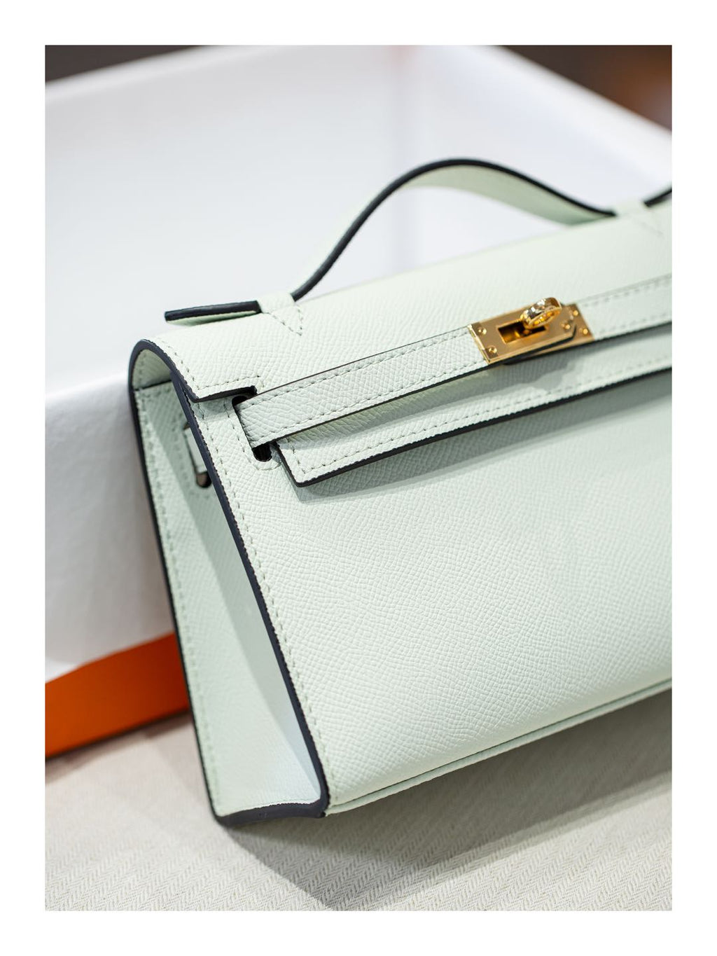 B1R66A7 Popular leather bag