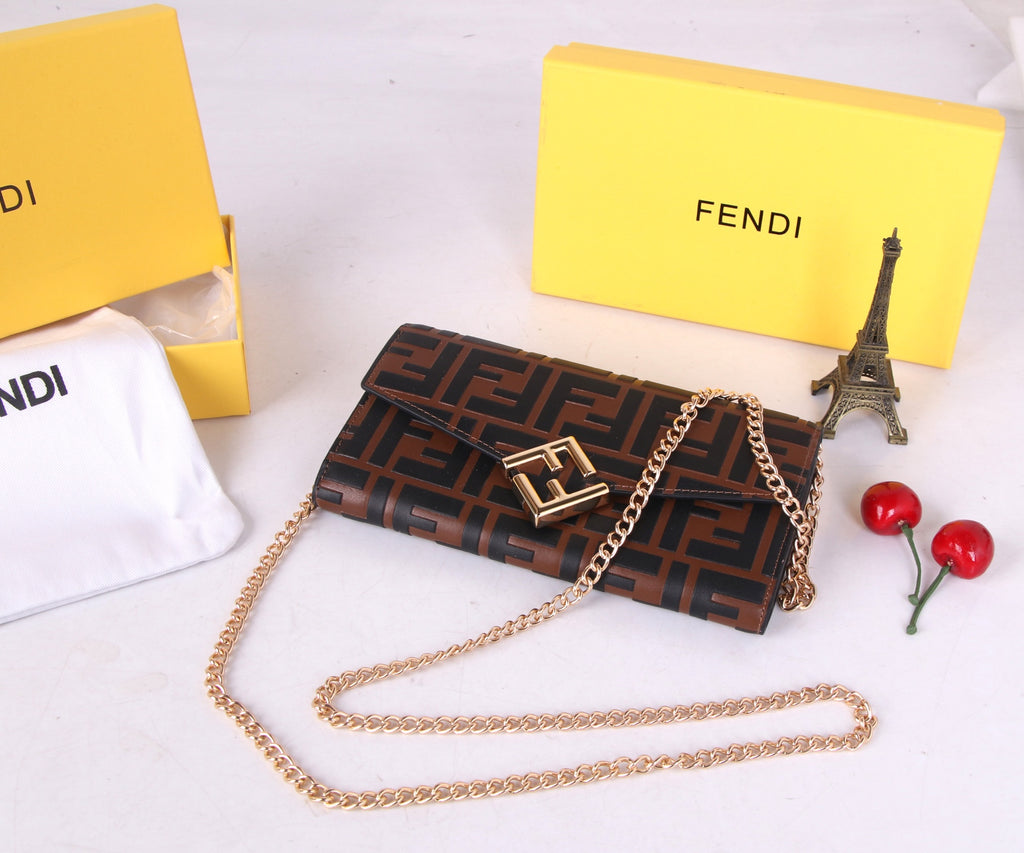 B1P36F103 Popular leather bag