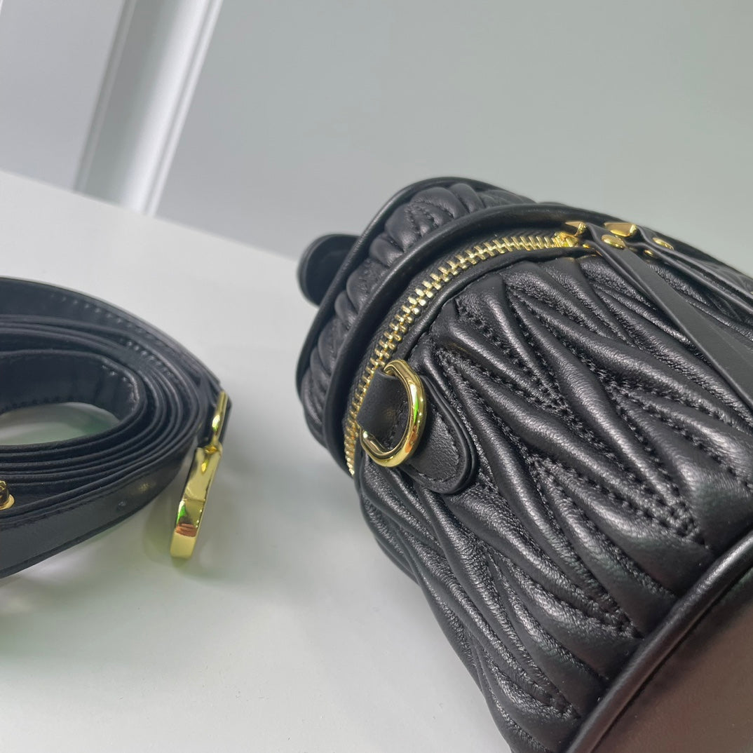 B1R15A102 Popular   leather bag