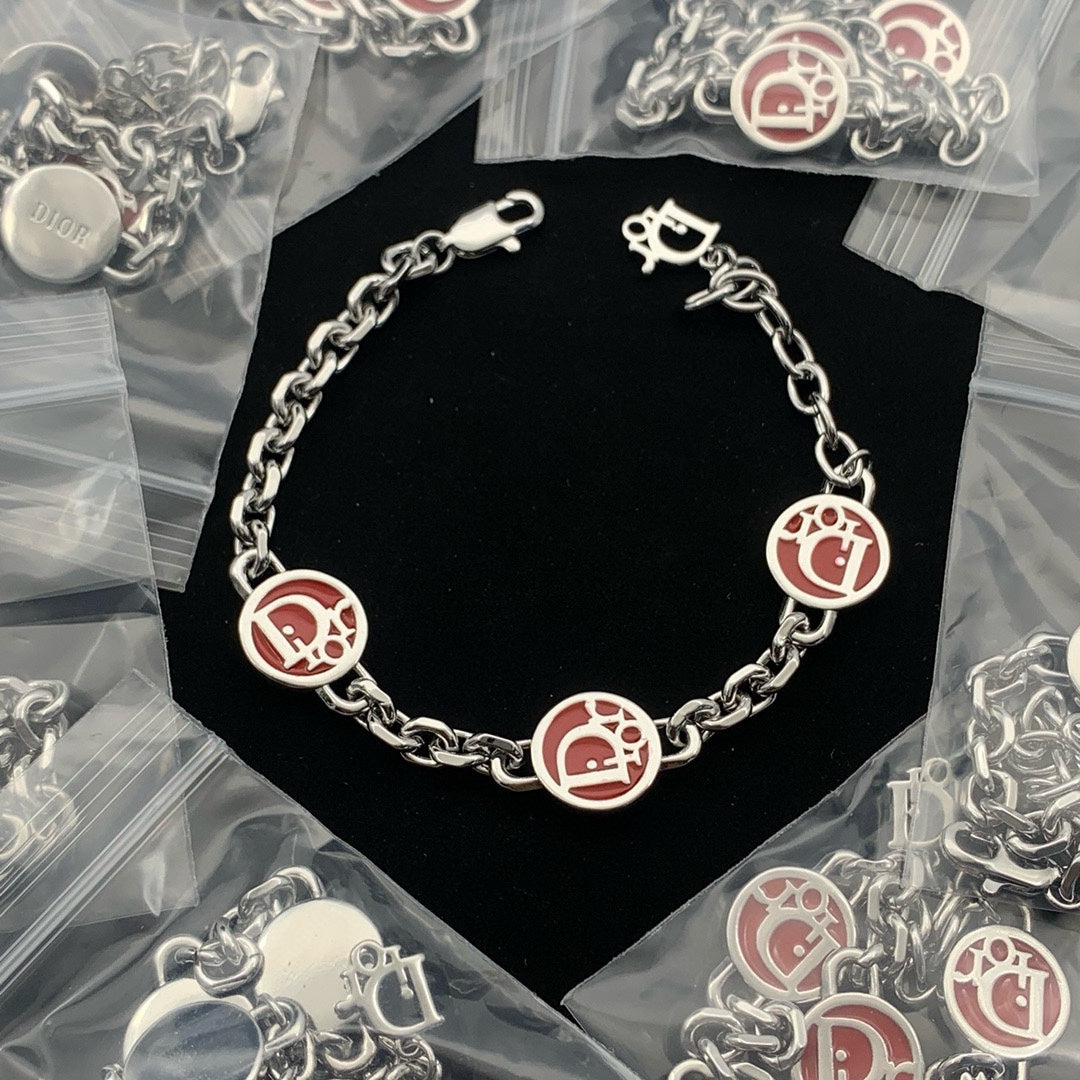 X1Z94D1074K  Popular Bracelets