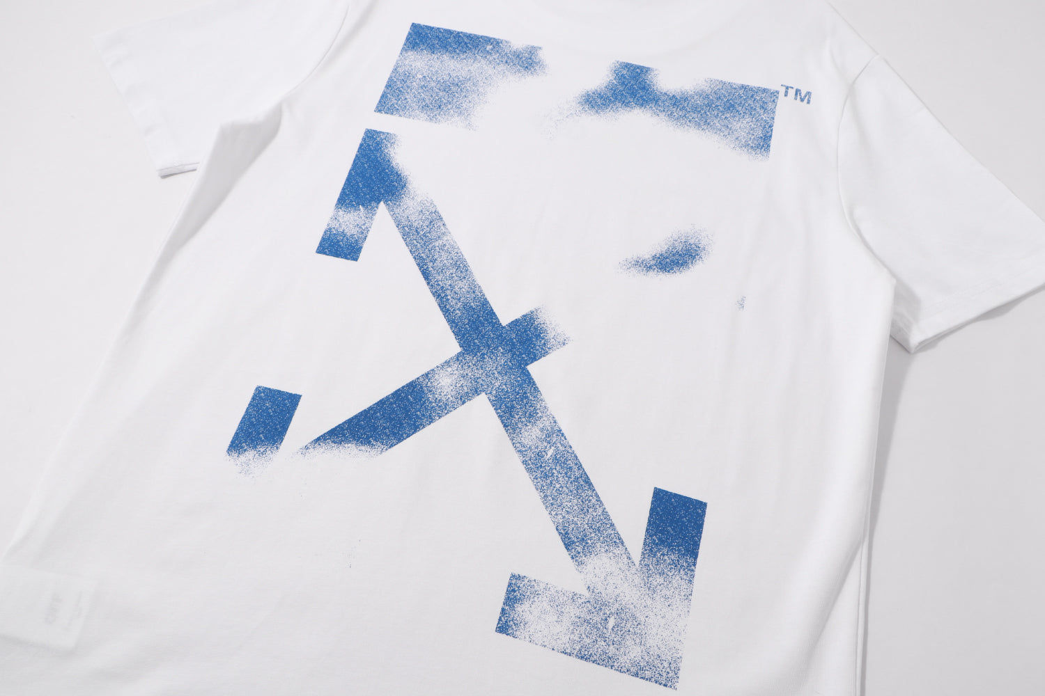 U1P36A11 Popular T-shirts