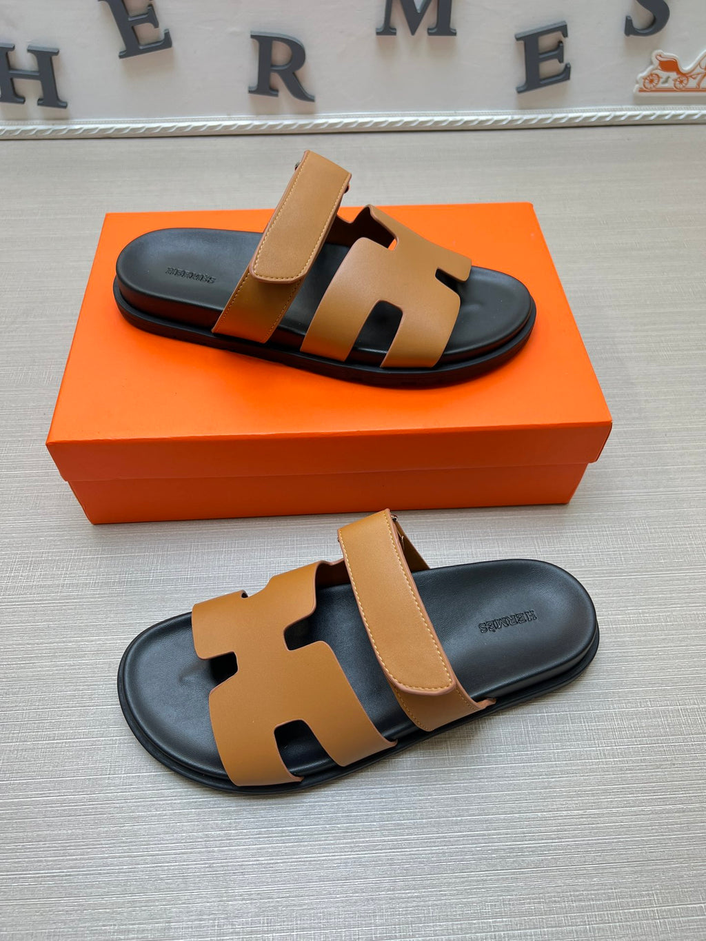 Z5R35H6  Popular Slippers shoes